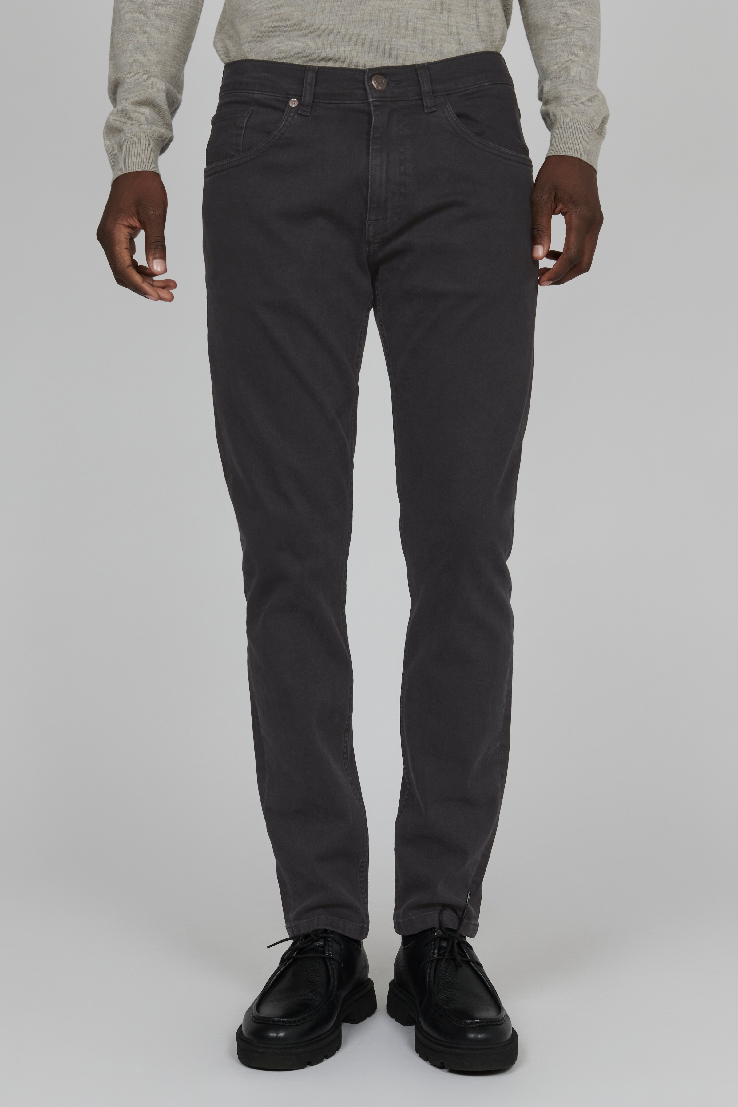 MApete Jeans LOOKBOOK FRONT 30207063-300281