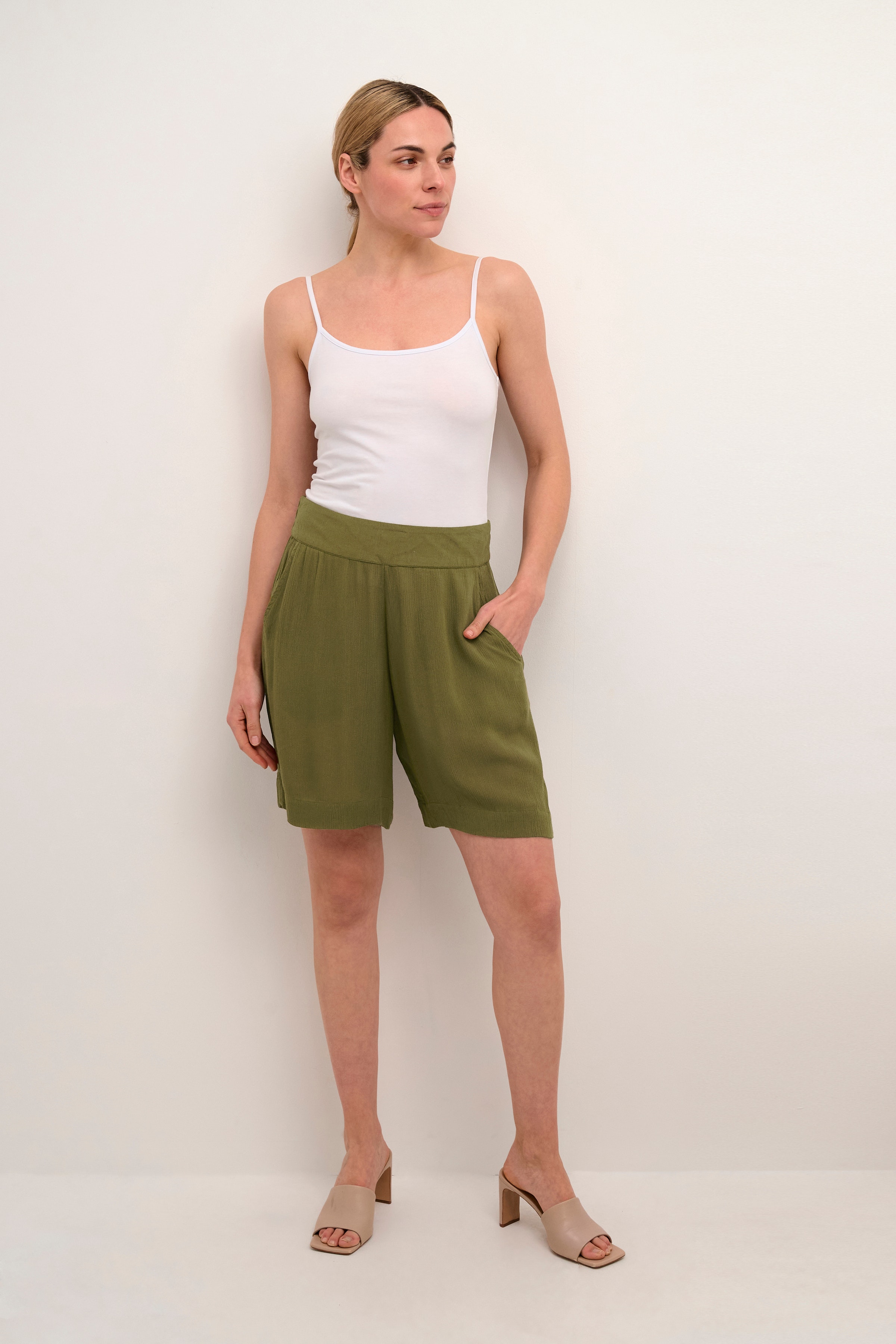 BPulla Shorts LOOKBOOK FRONT 10590459-180521B