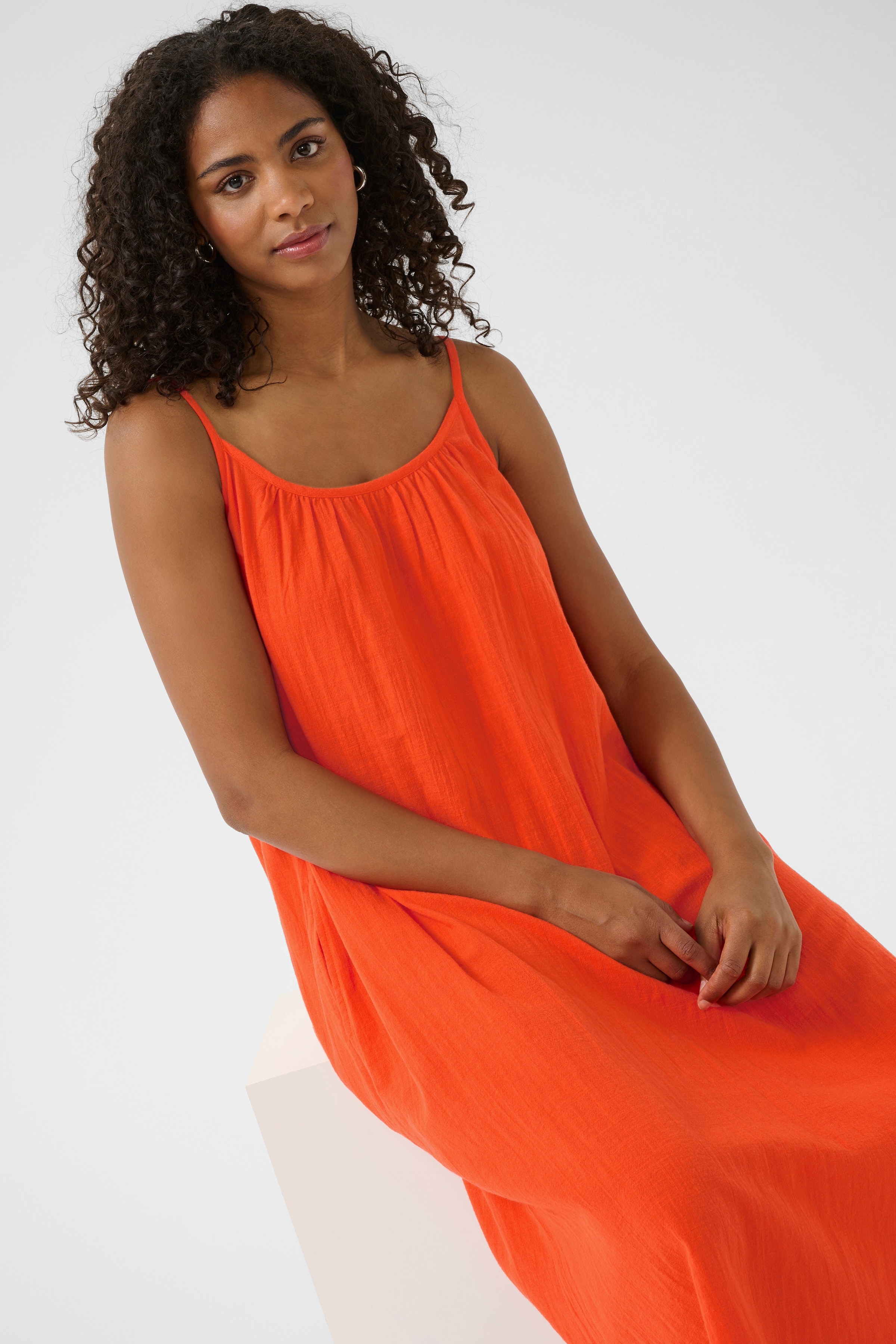 KApauline Kjole LOOKBOOK DETAIL 10508562-171558