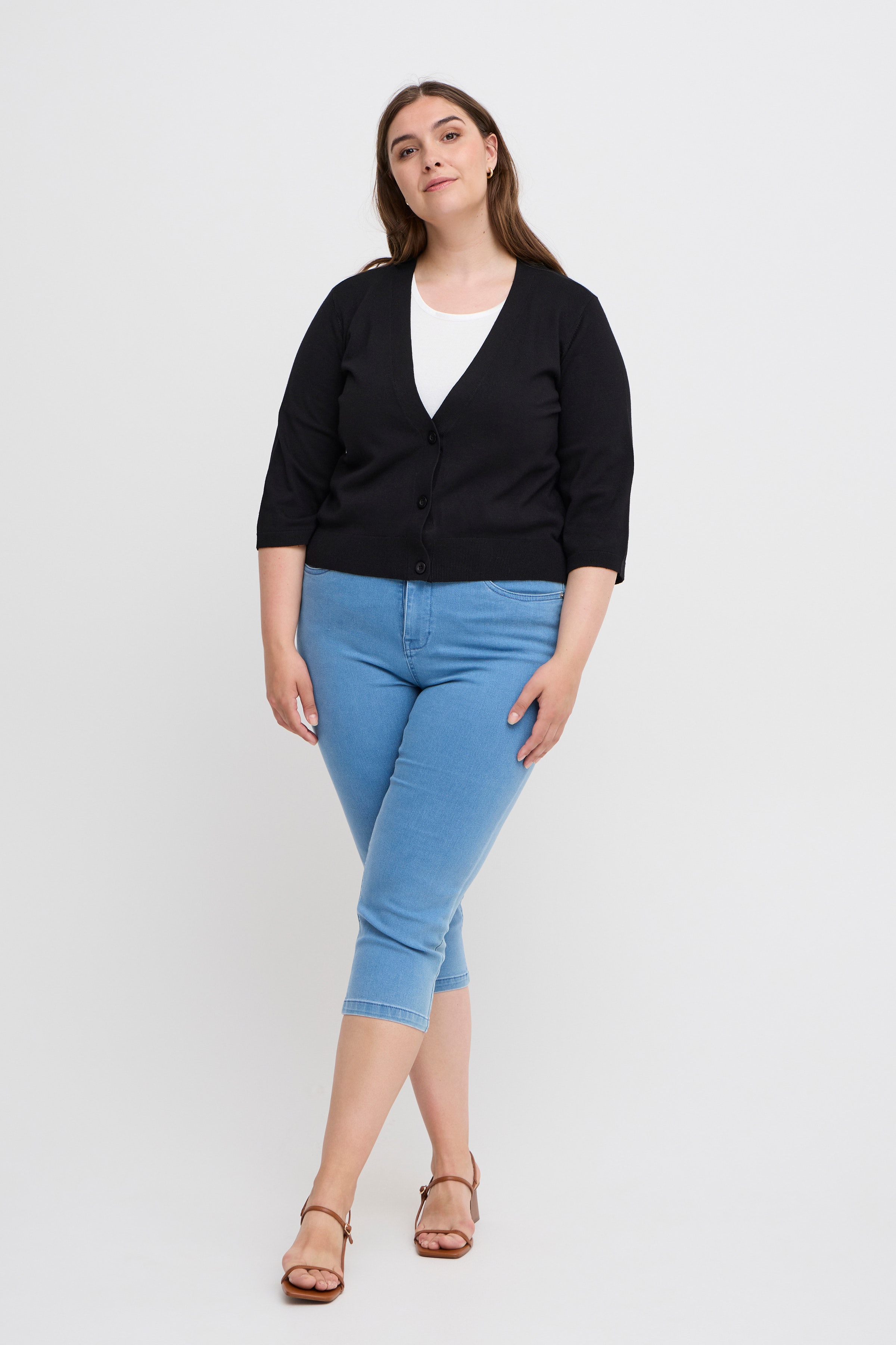 SWCLIA Cardigan LOOKBOOK FRONT 20613947-200113