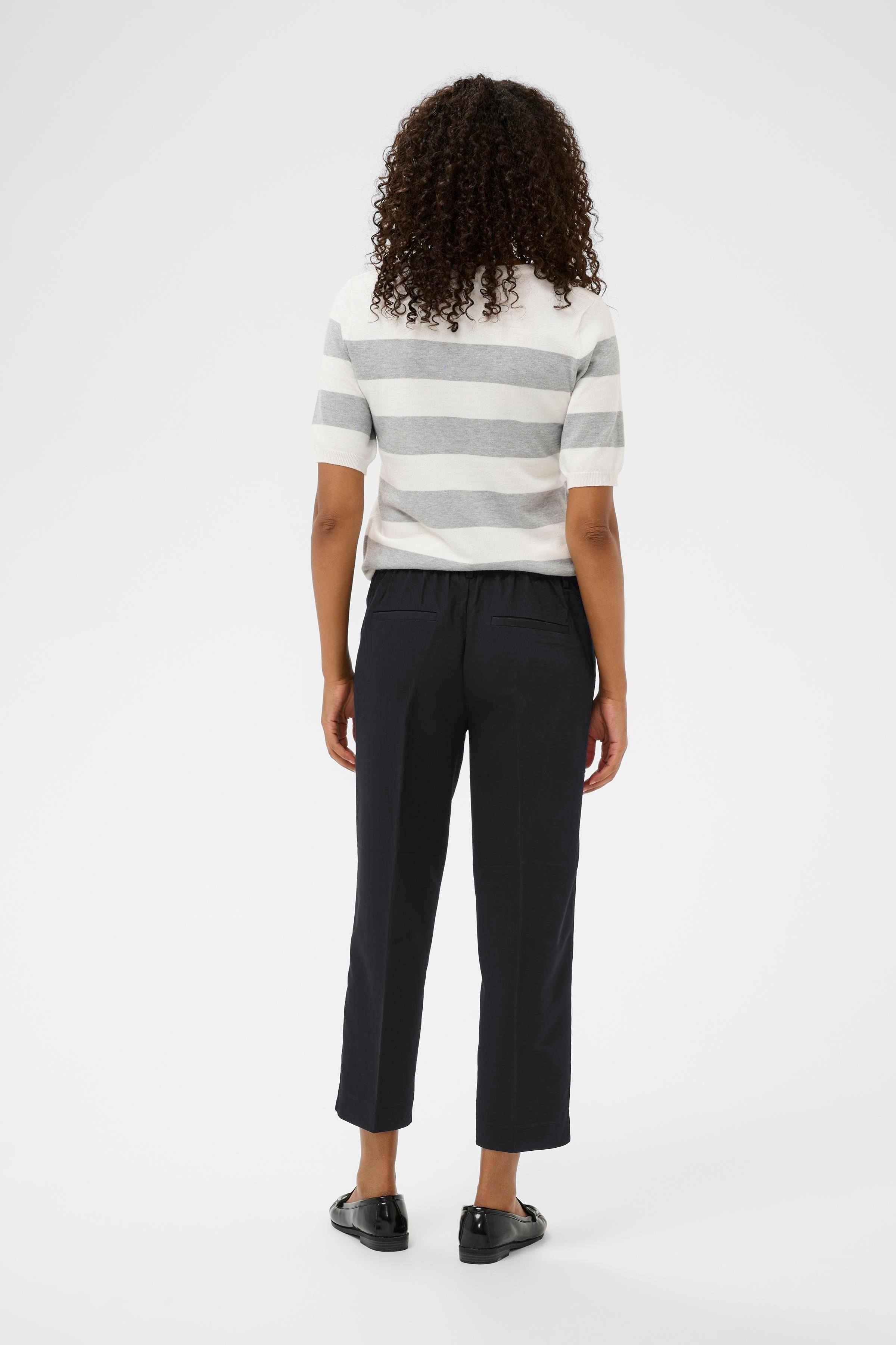 KAsakura Trousers LOOKBOOK BACK 10506127-100121