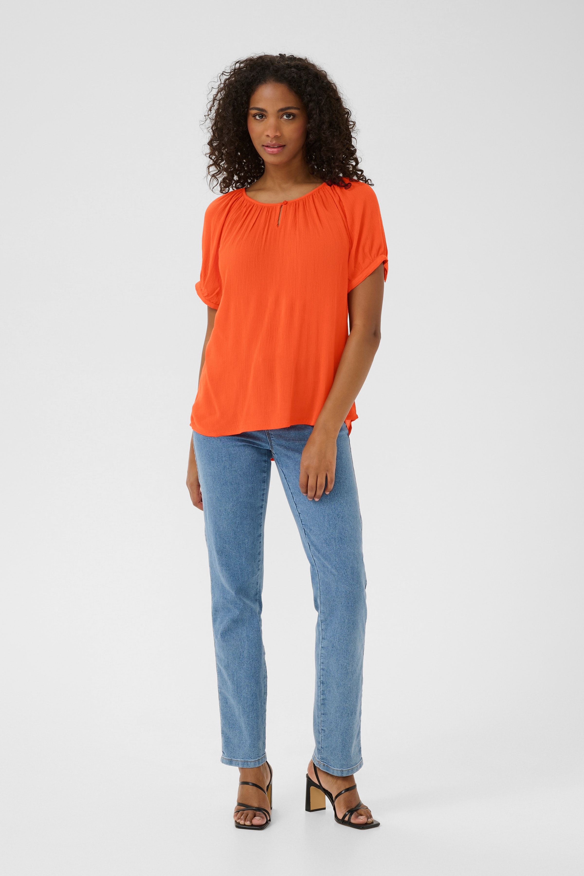 KAthora Bluse LOOKBOOK FRONT 10510542-171558