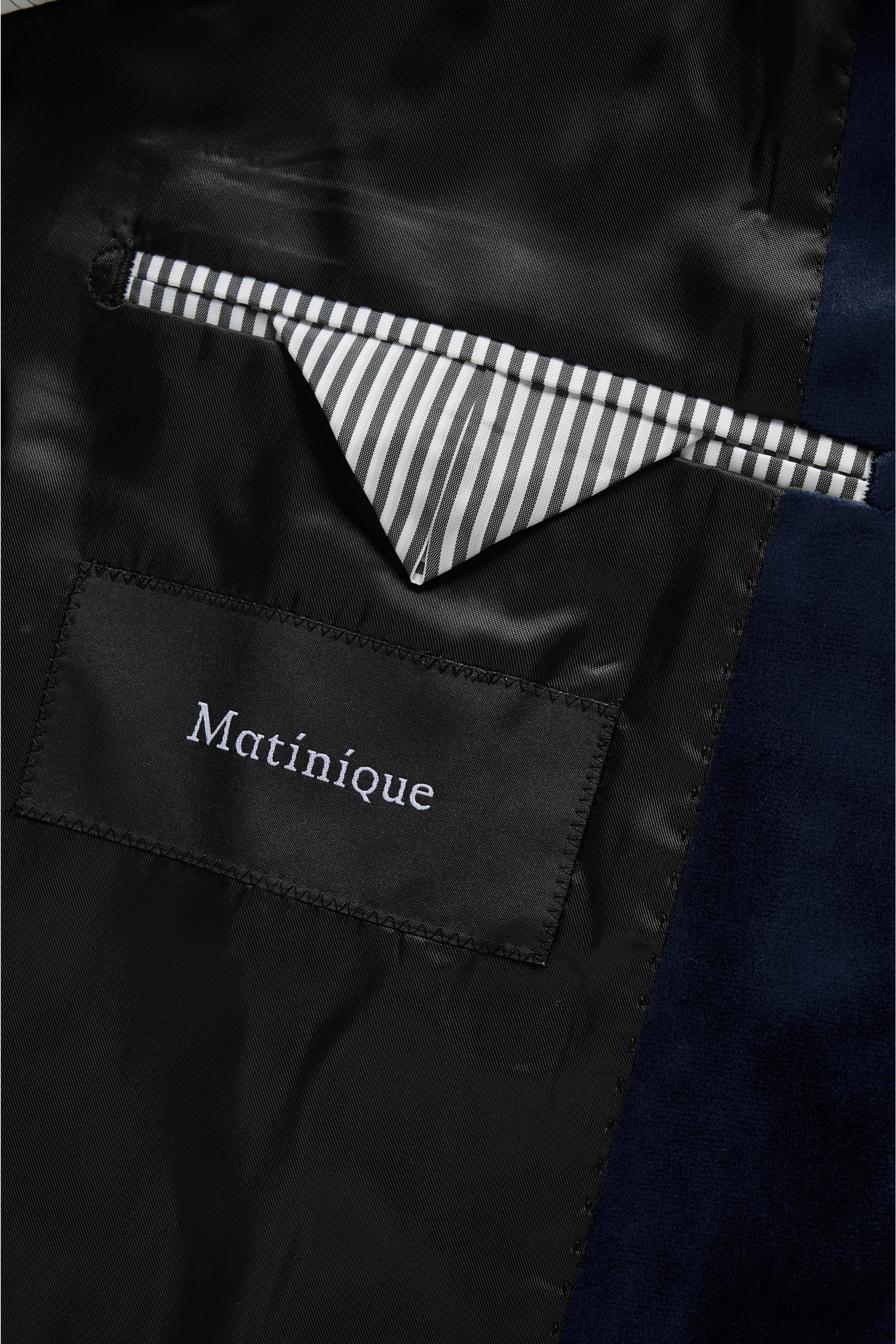 MAgeorge Velvet Blazer PACK DETAIL 30205027-301664