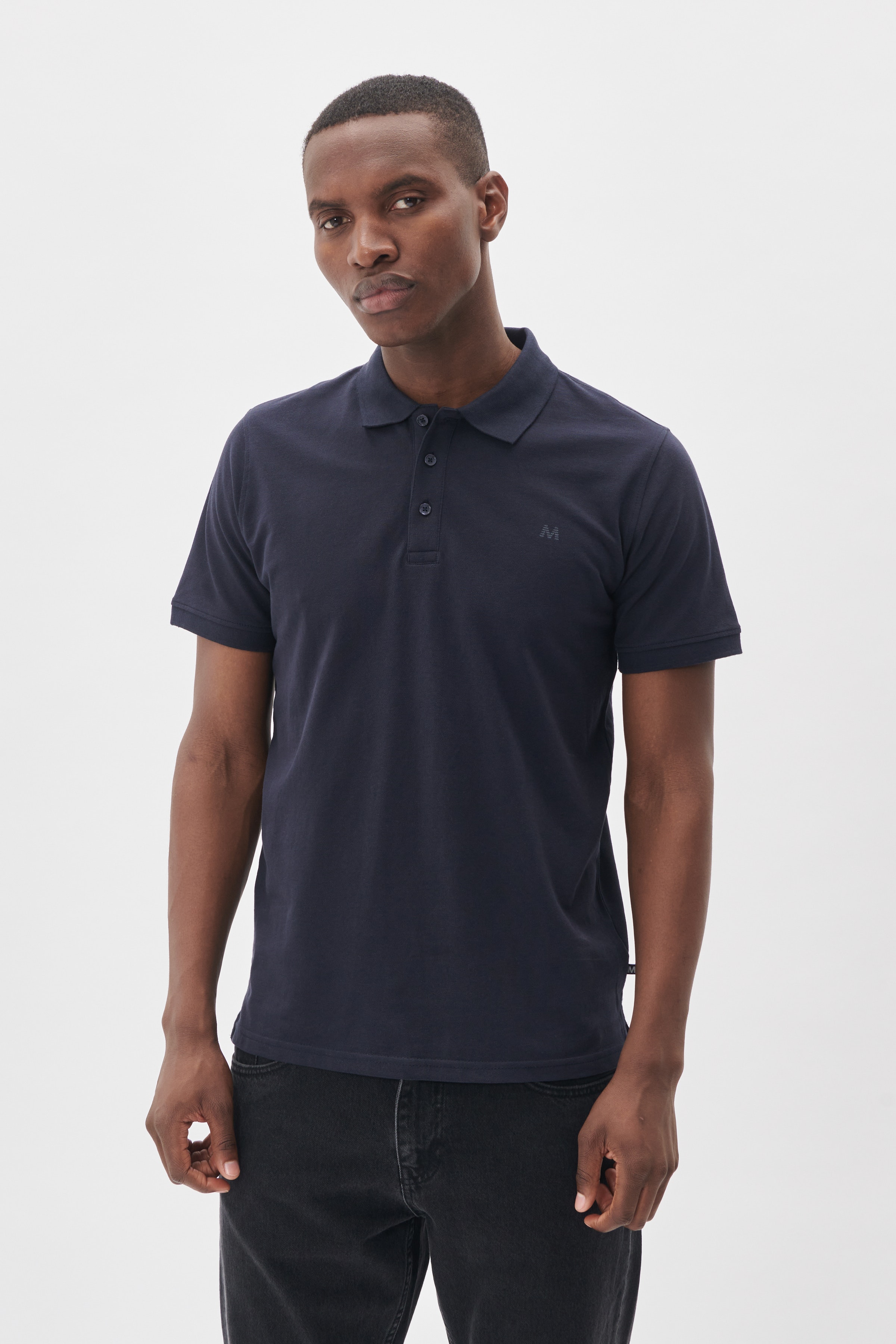 MApoleo Poloshirt LOOKBOOK FRONT 30206461-194011