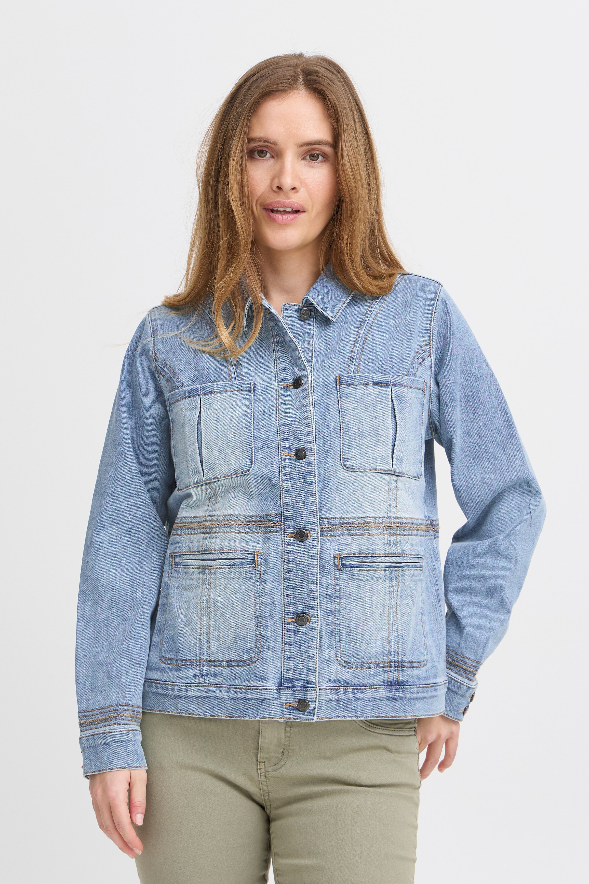 PZKASANDRA Casual jakke LOOKBOOK FRONT 50208647-200008