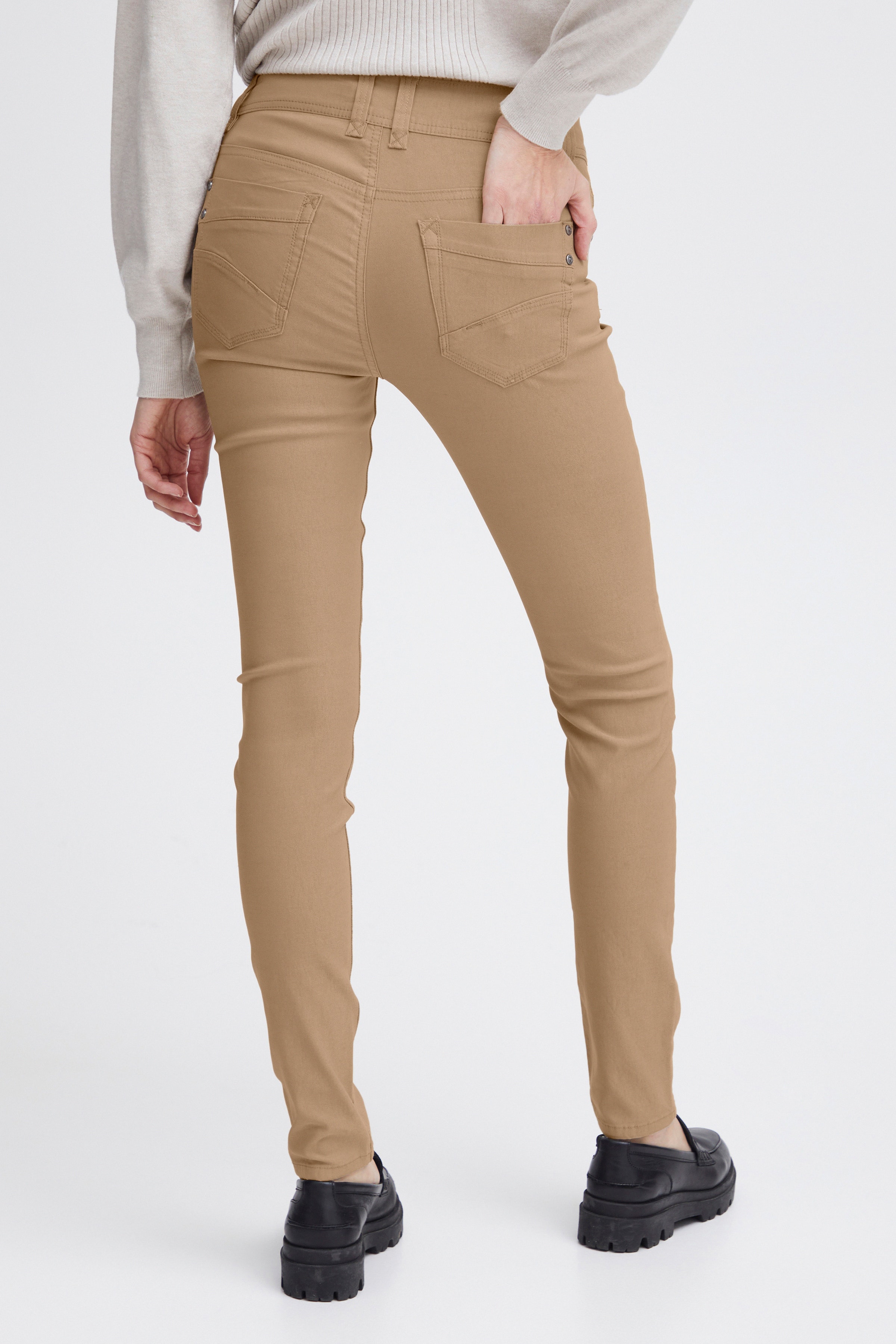 FRZALIN Trousers LOOKBOOK BACK 601748-171312