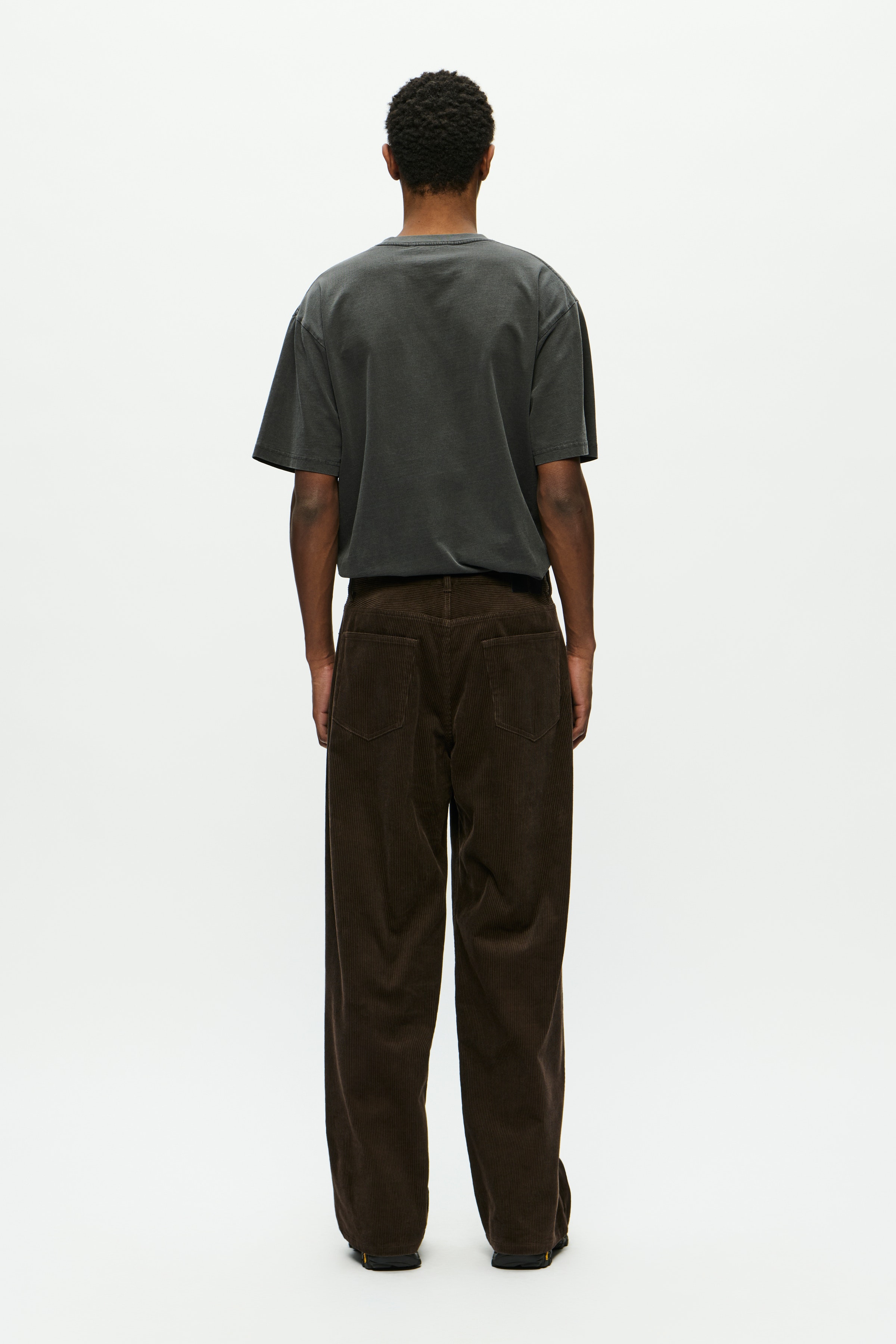 WWType 3 Hose LOOKBOOK BACK 30251654-190840