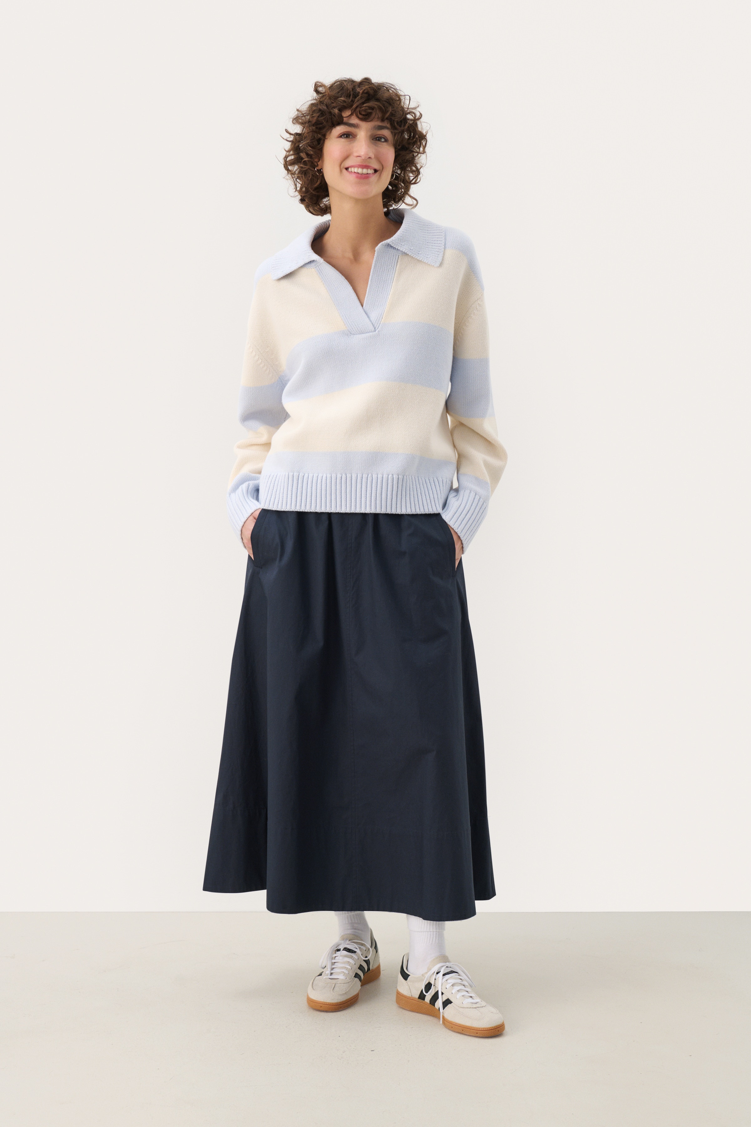 ElindaPW Pullover LOOKBOOK FRONT 30308436-303636