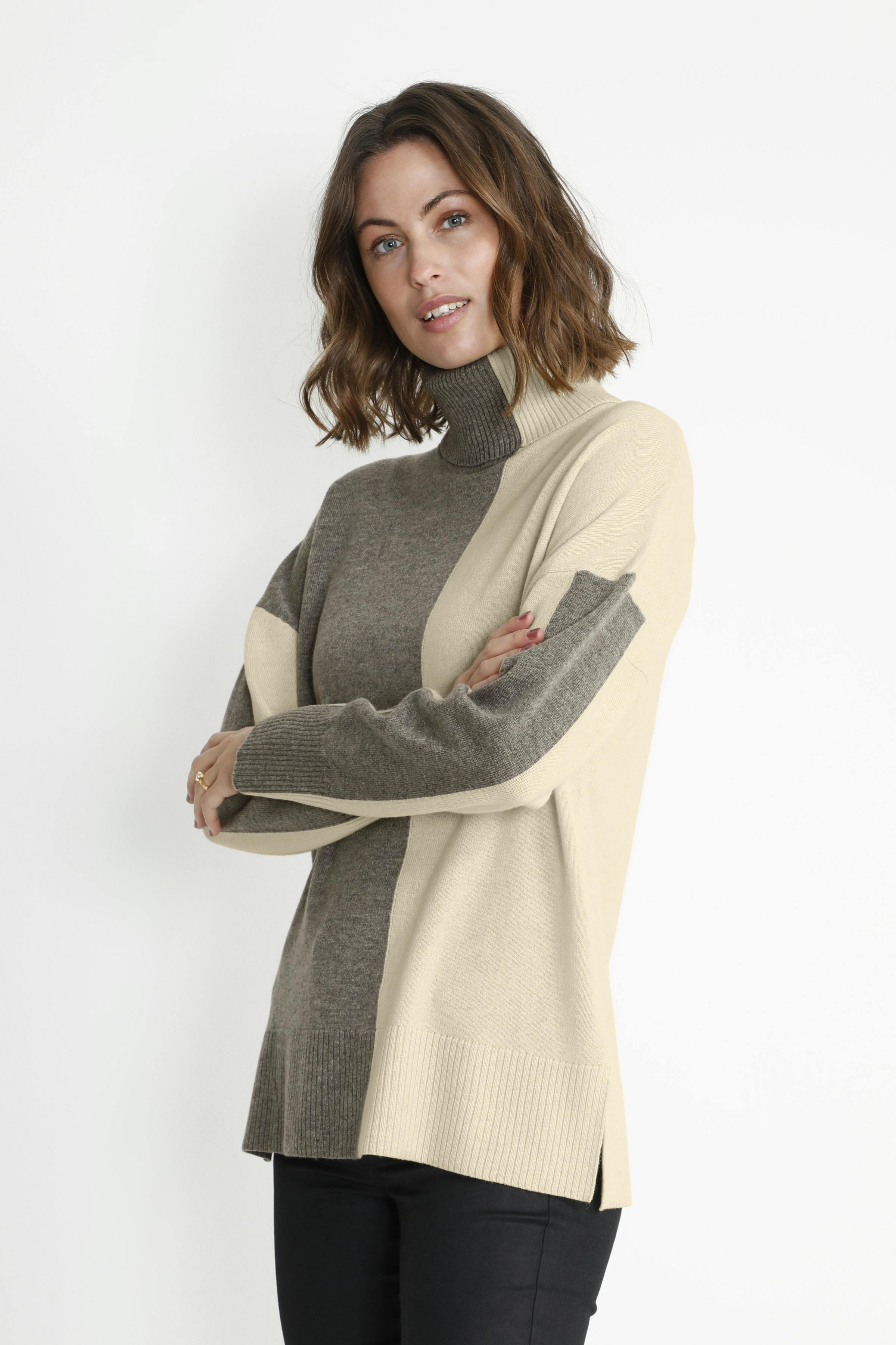 CUallida Pullover LOOKBOOK FRONT 50109022-120304