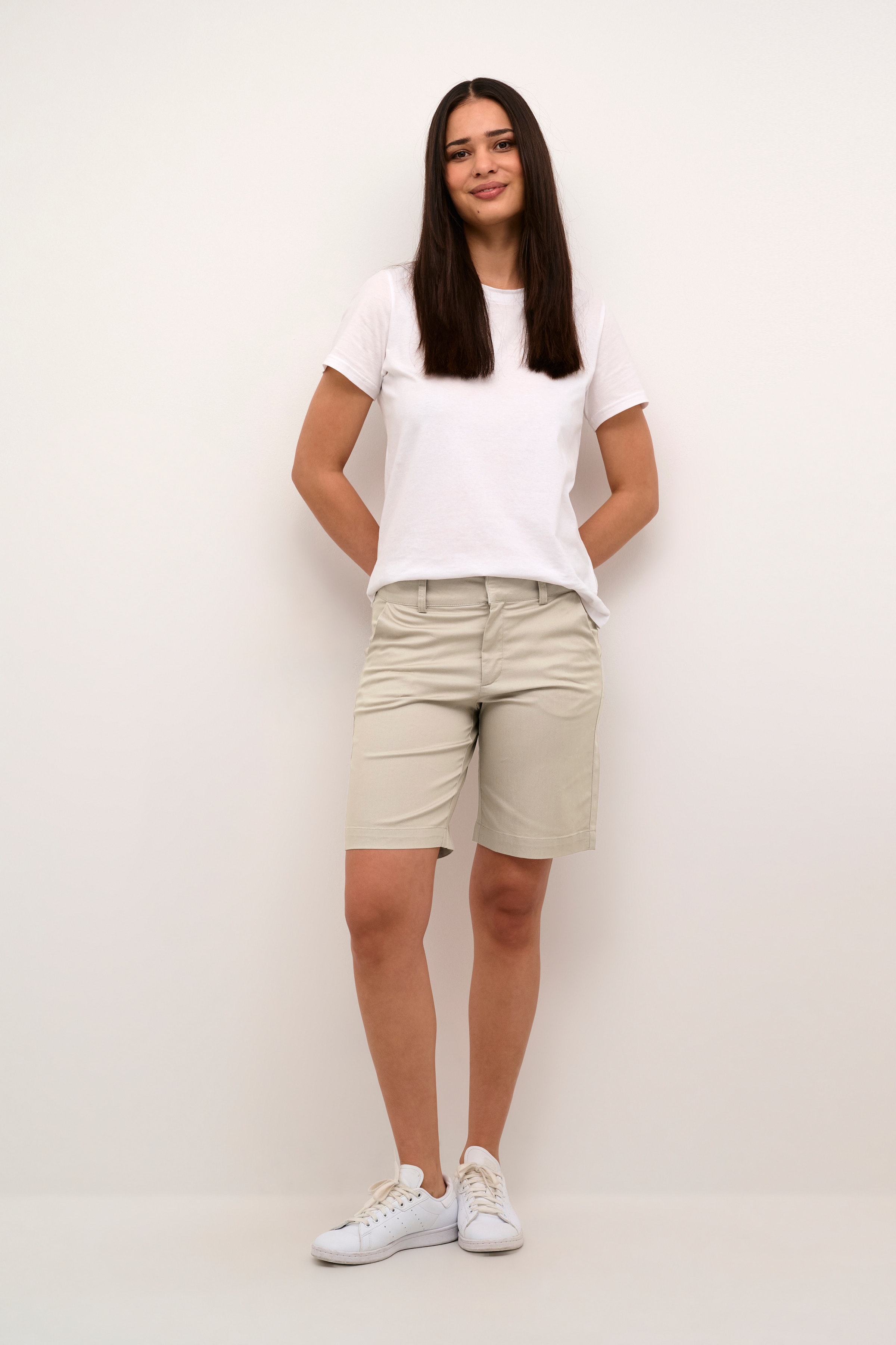 KAlea Shorts LOOKBOOK FRONT 10505457-151305