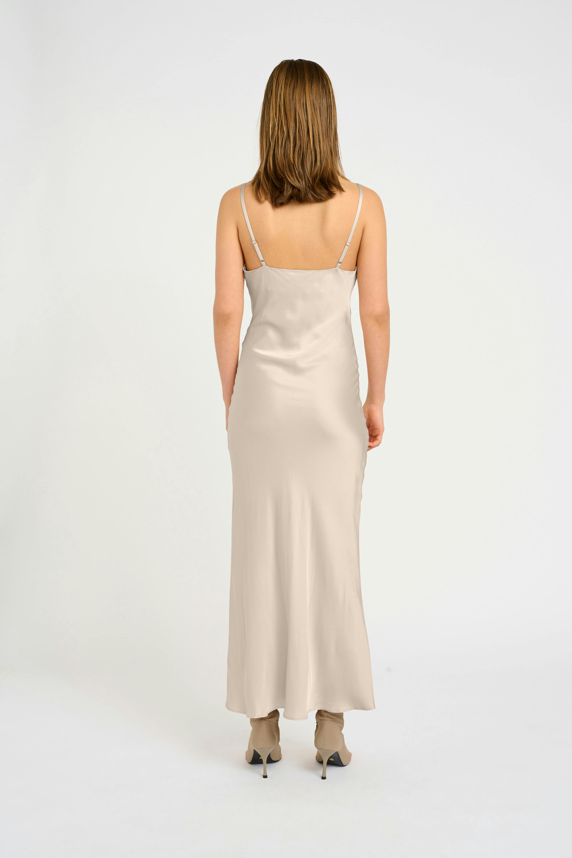 SachinaGZ Dress LOOKBOOK BACK 10909515-130905