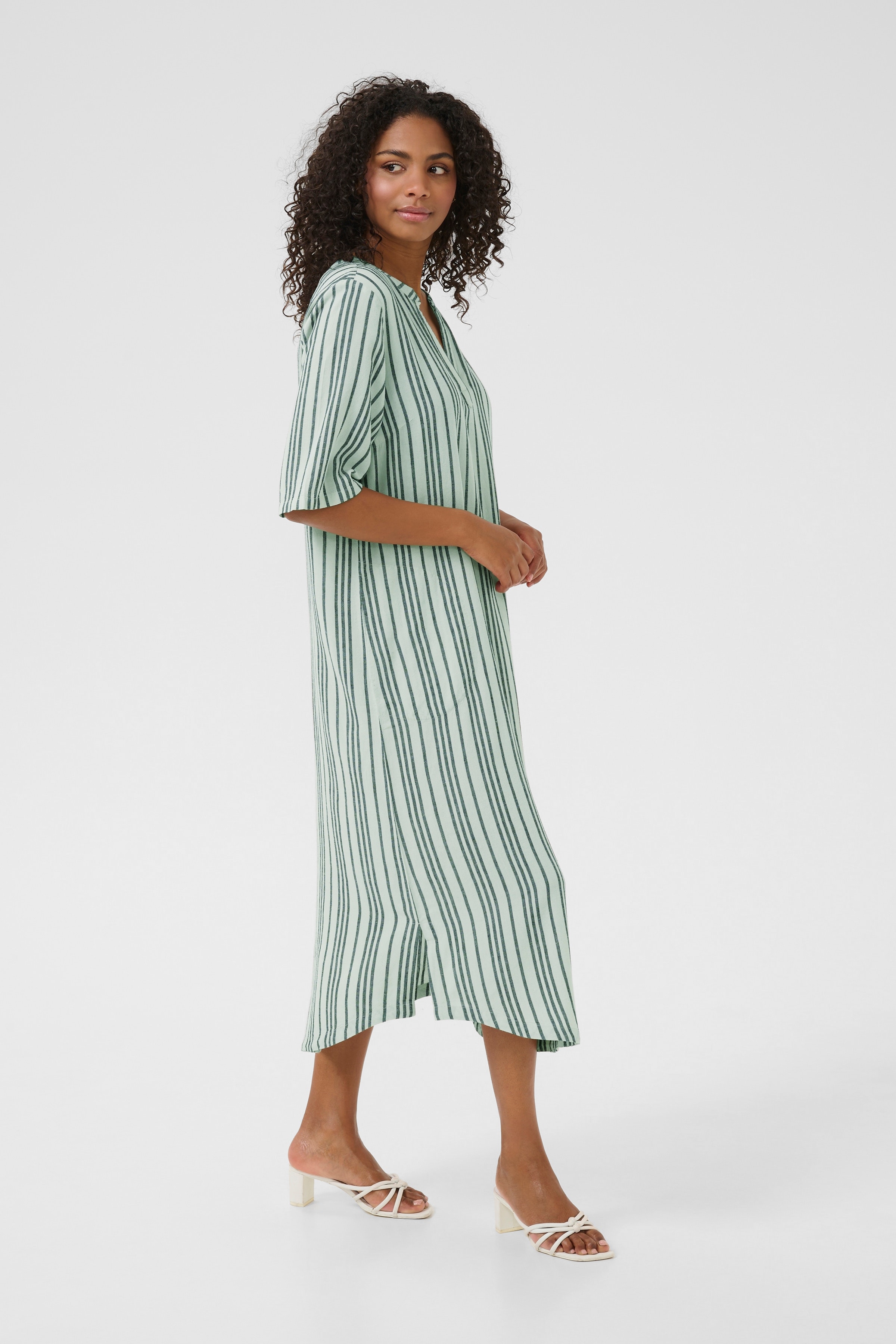 KAmilia Lin kjole LOOKBOOK FRONT 10508312-107124