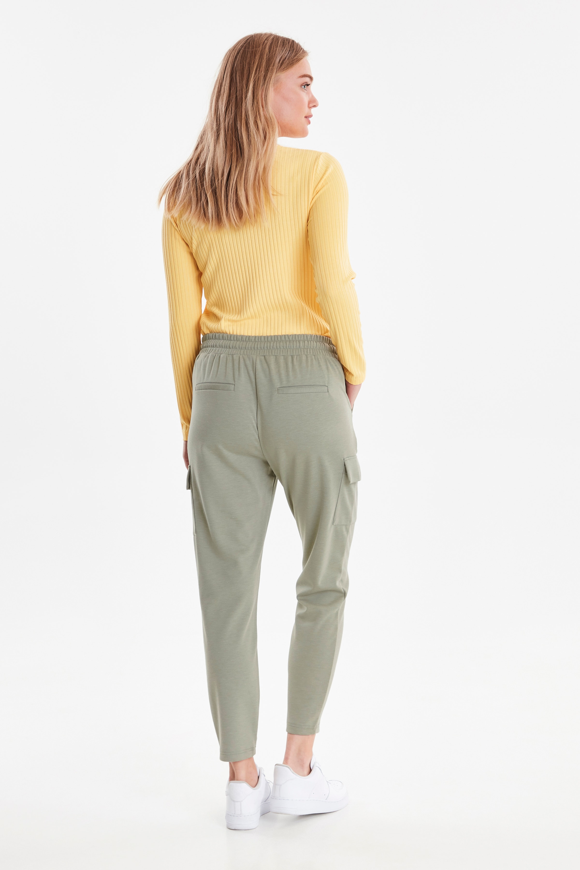 BYRizetta cargo pants LOOKBOOK BACK 20807589-80353