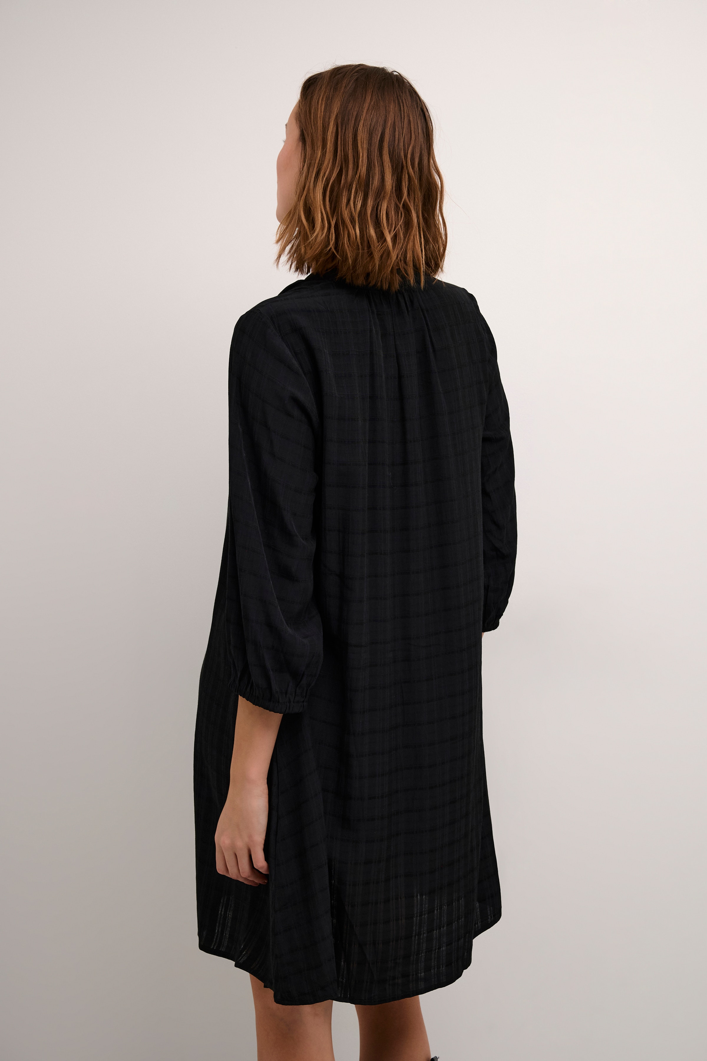 KAalice Kjole LOOKBOOK BACK 10508878-106480