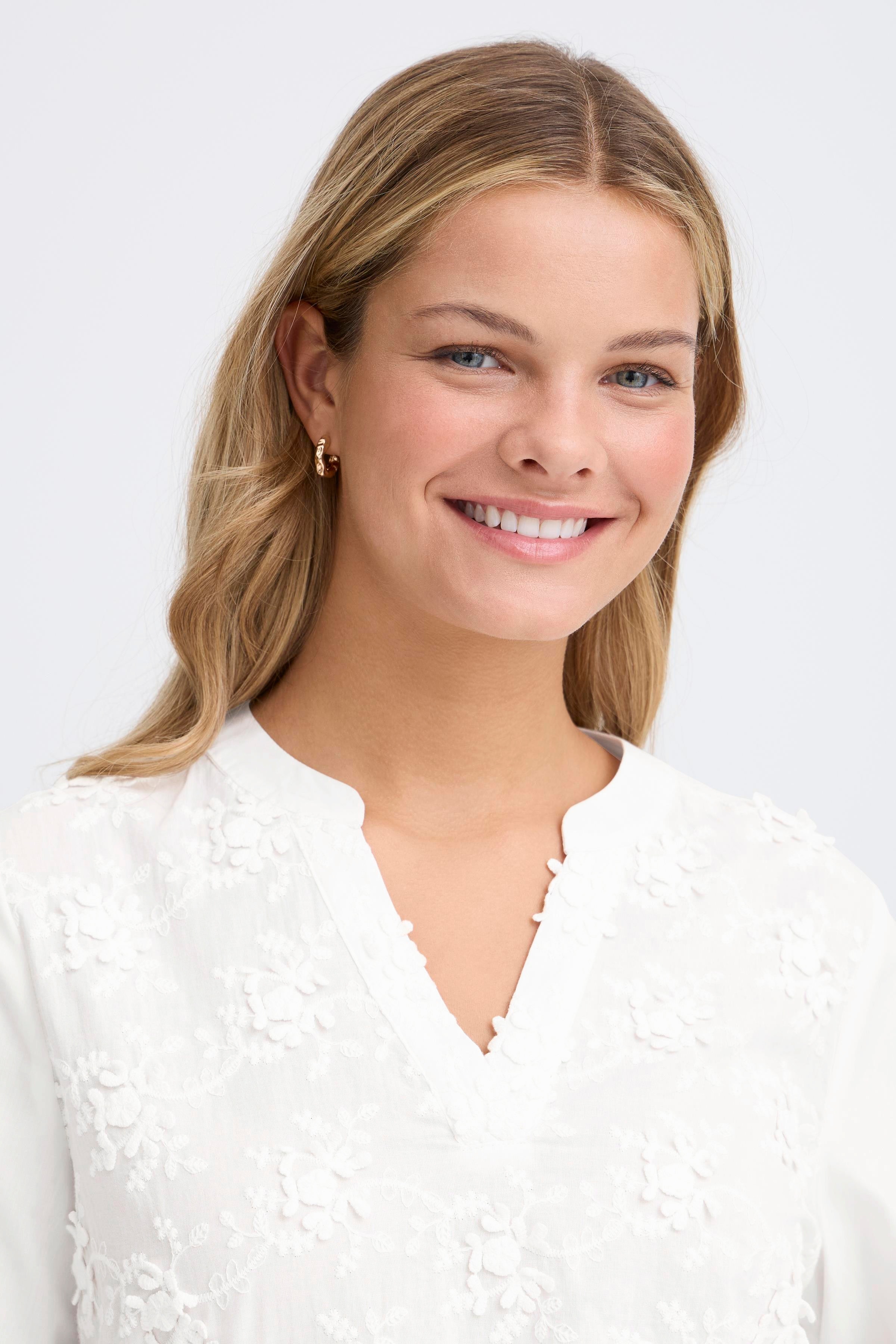 FROBBIE Blouse LOOKBOOK DETAIL 20617435-114800