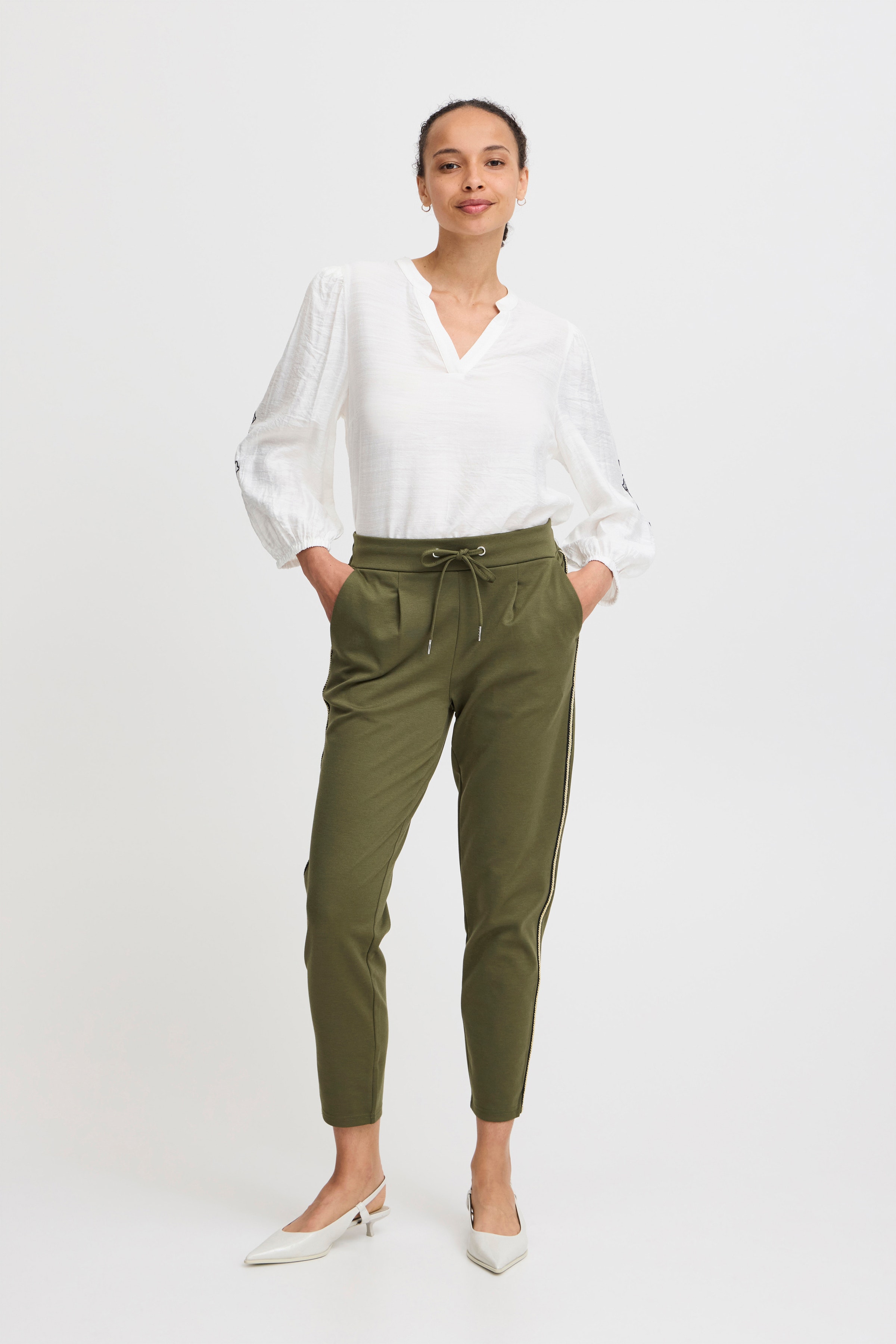 BYRIZETTA Trousers LOOKBOOK FRONT 20815993-190515