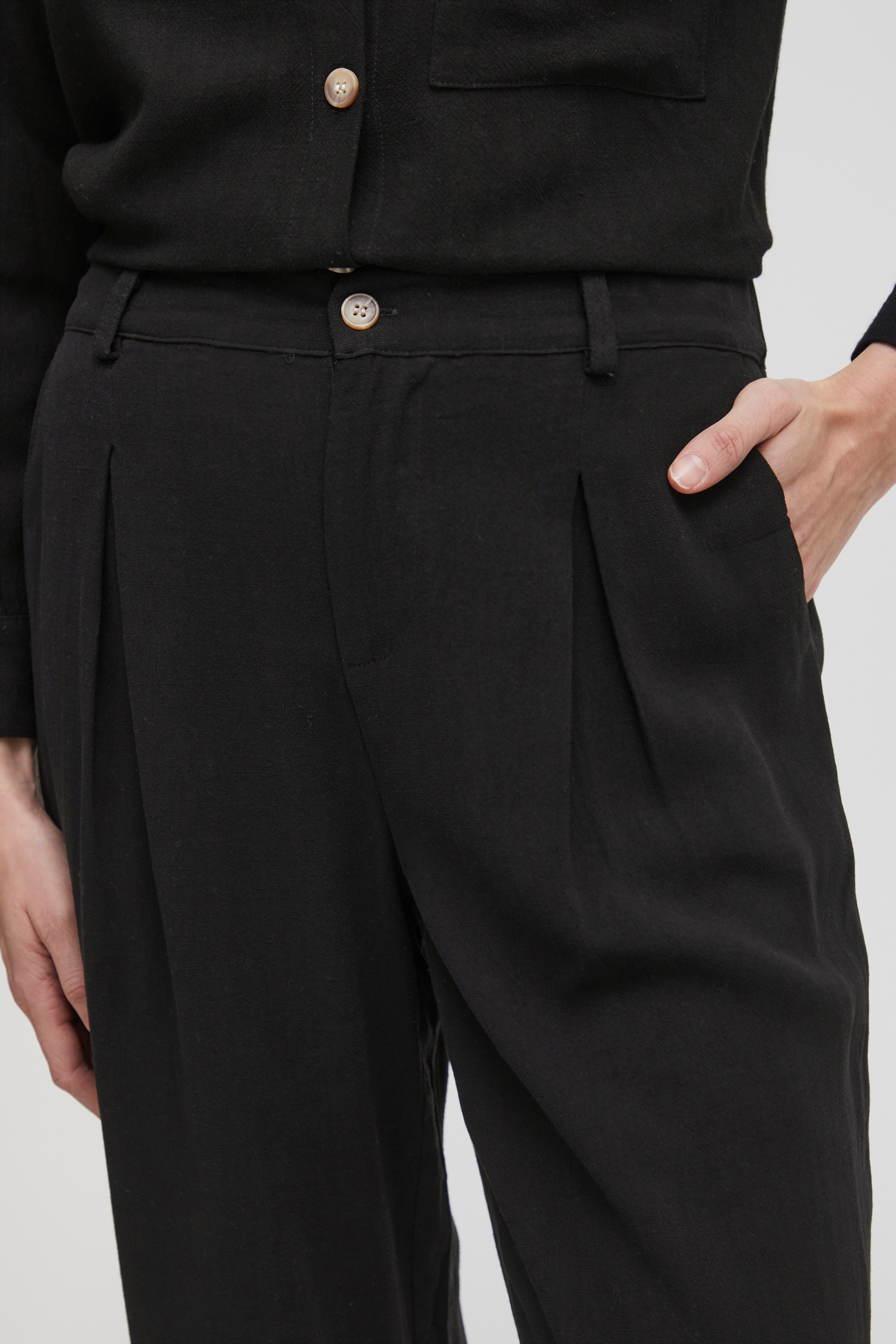 FRATEL Trousers LOOKBOOK DETAIL 20611931-200113