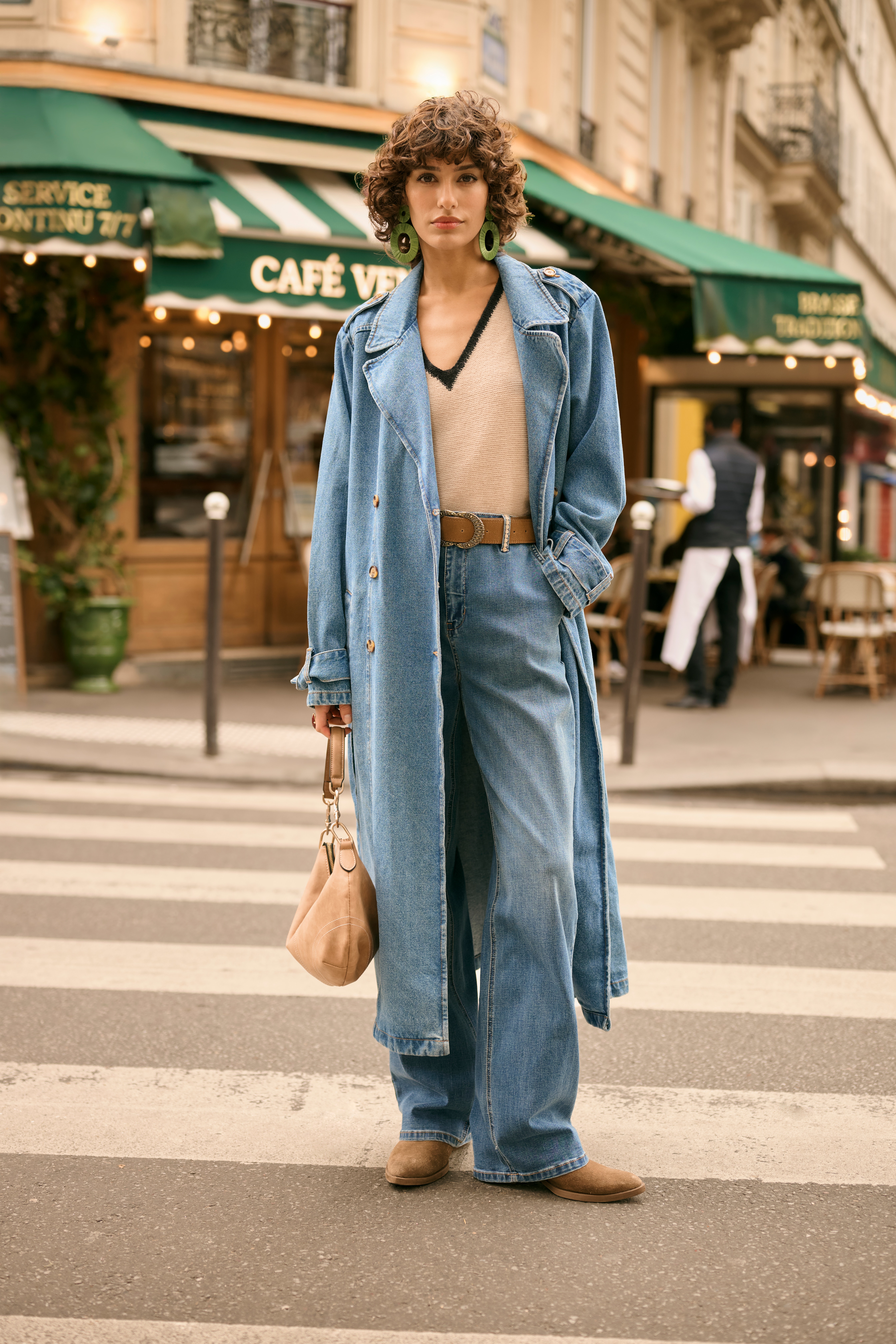 CRVisti Jeans LOCATION NONE 10614739-106422