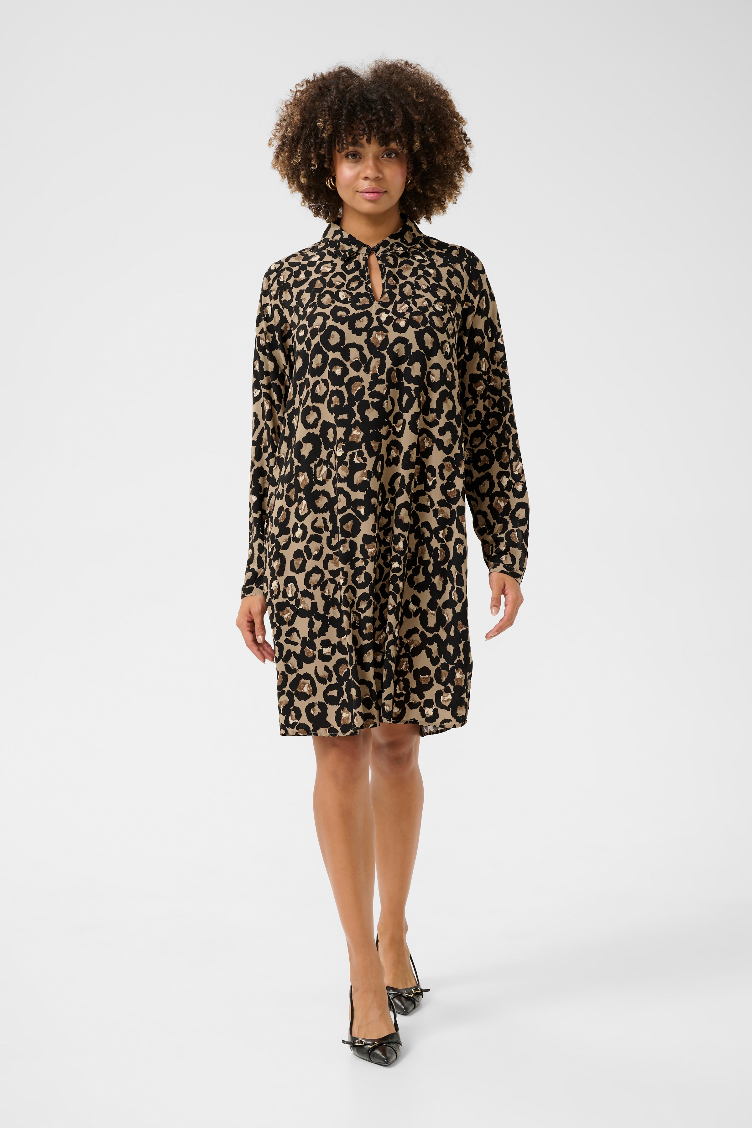 CUgalta Jurk LOOKBOOK FRONT 50110953-106886