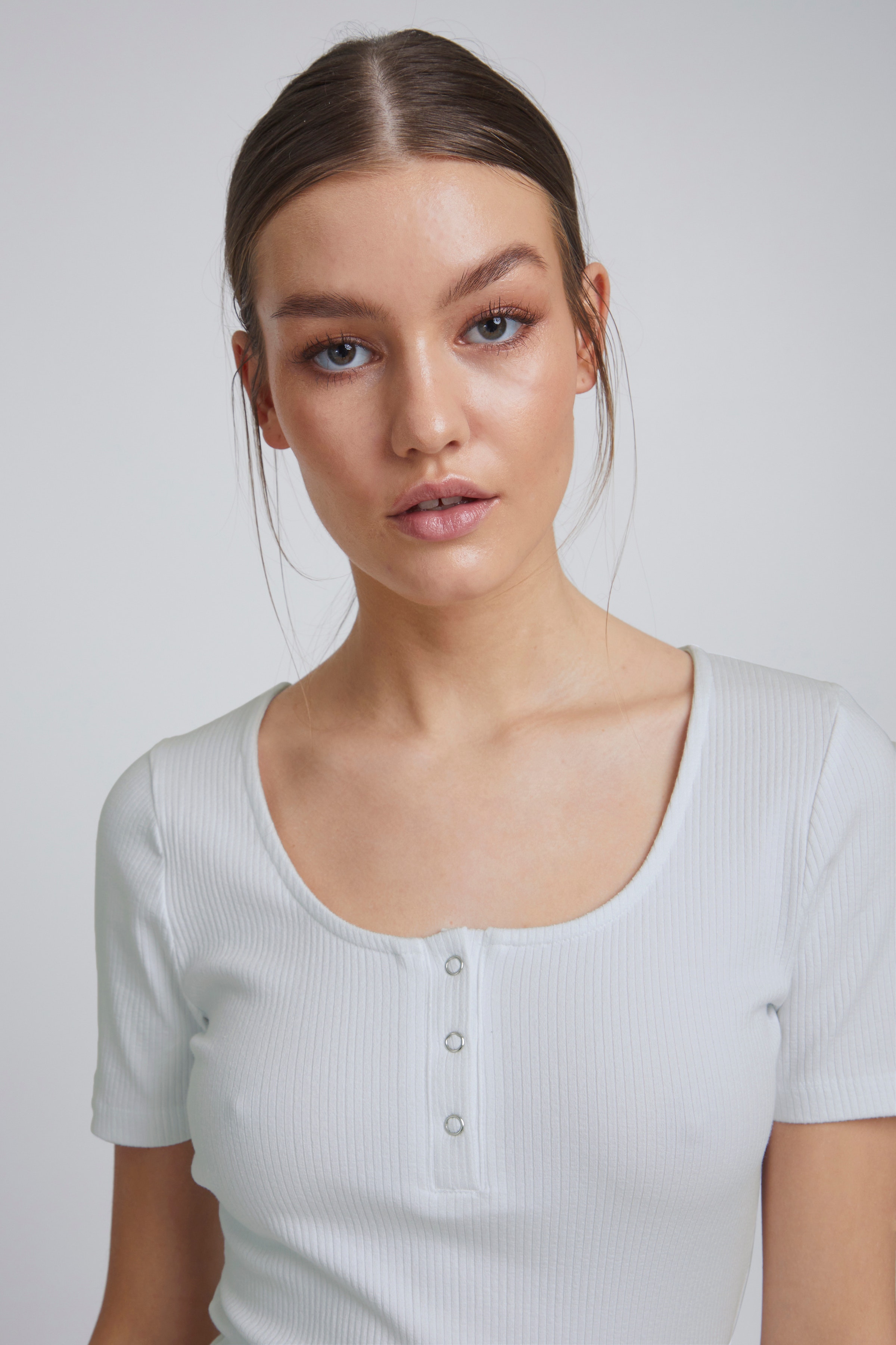 IHSUPER T-shirt LOOKBOOK DETAIL 20115914-110601