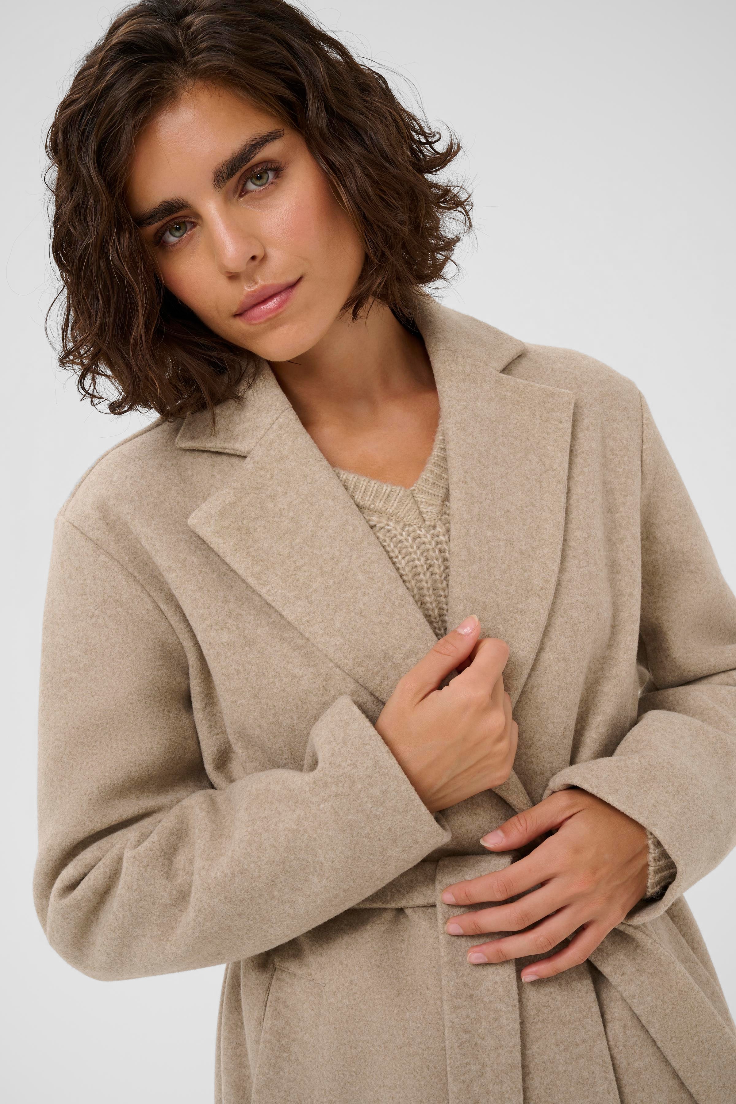 KAsaturn Coat LOOKBOOK DETAIL 10511086-108820