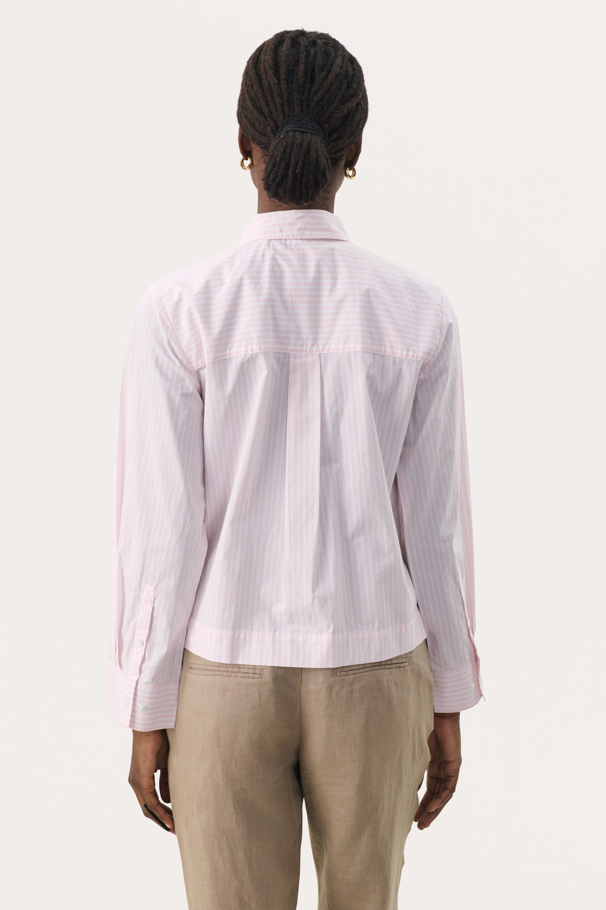PranveraPW Overhemd LOOKBOOK BACK 30309265-303581
