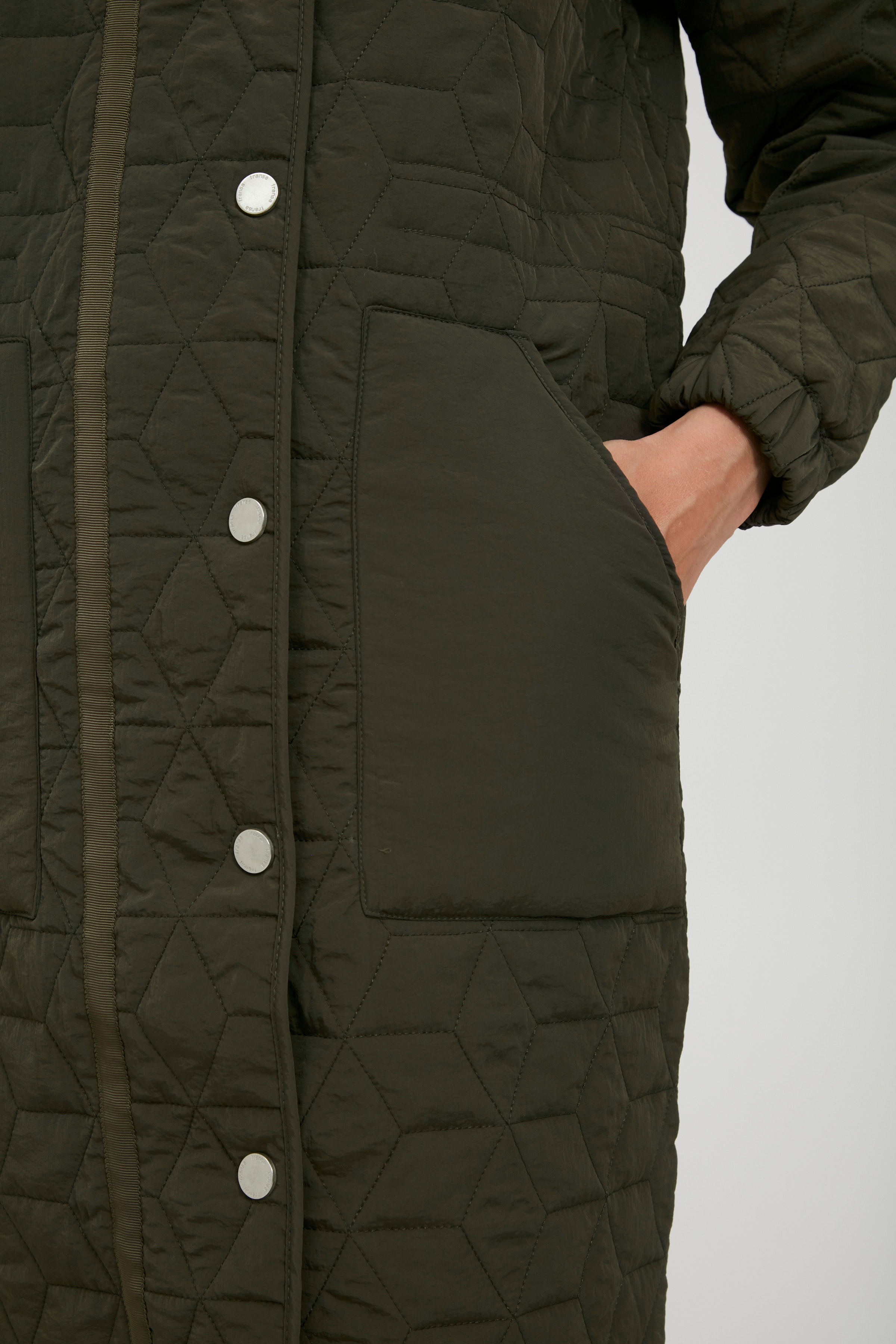 Outerwear LOOKBOOK DETAIL 20609389-190506