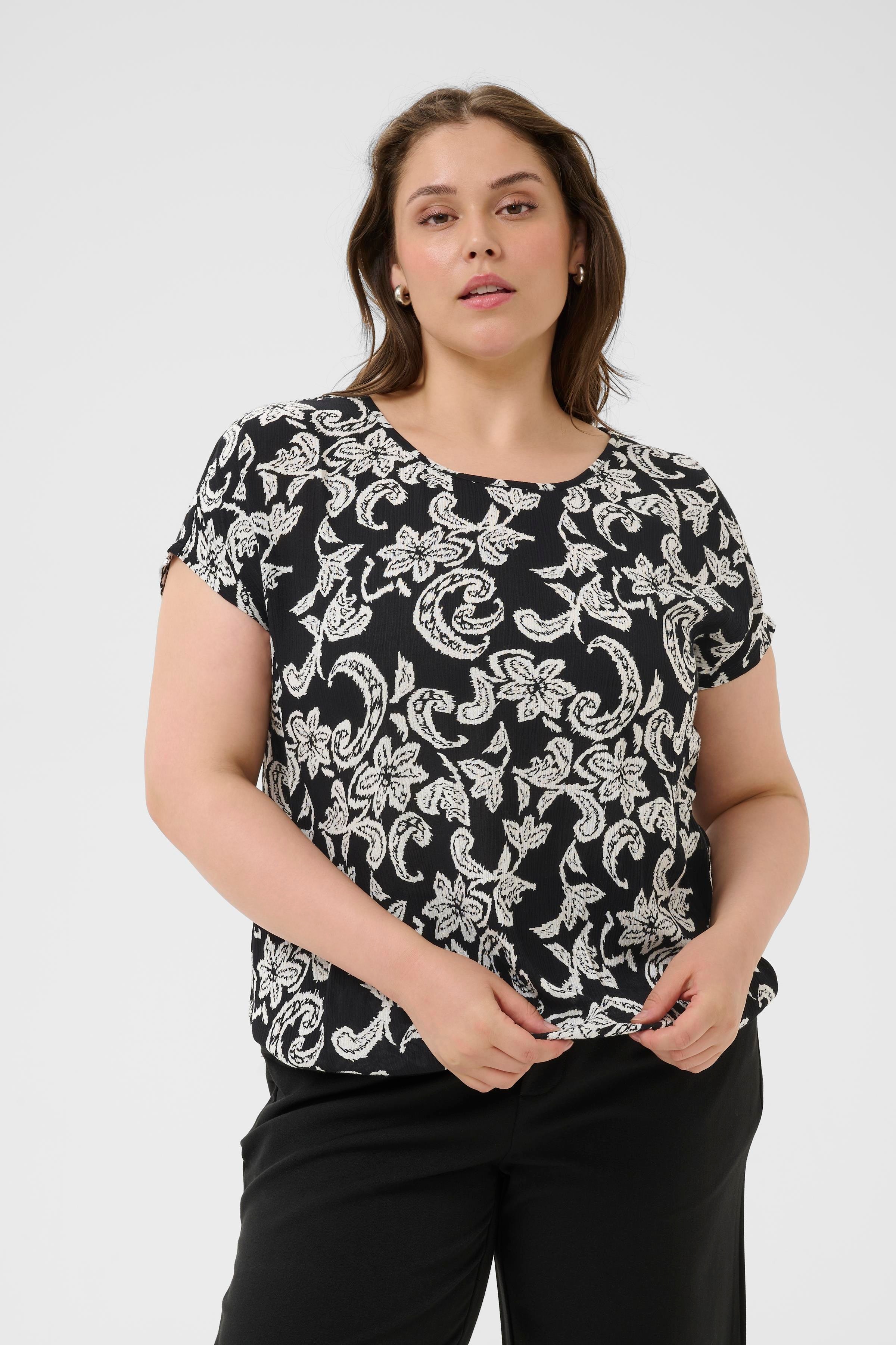 KCami Bluse LOOKBOOK FRONT 10582027-108945