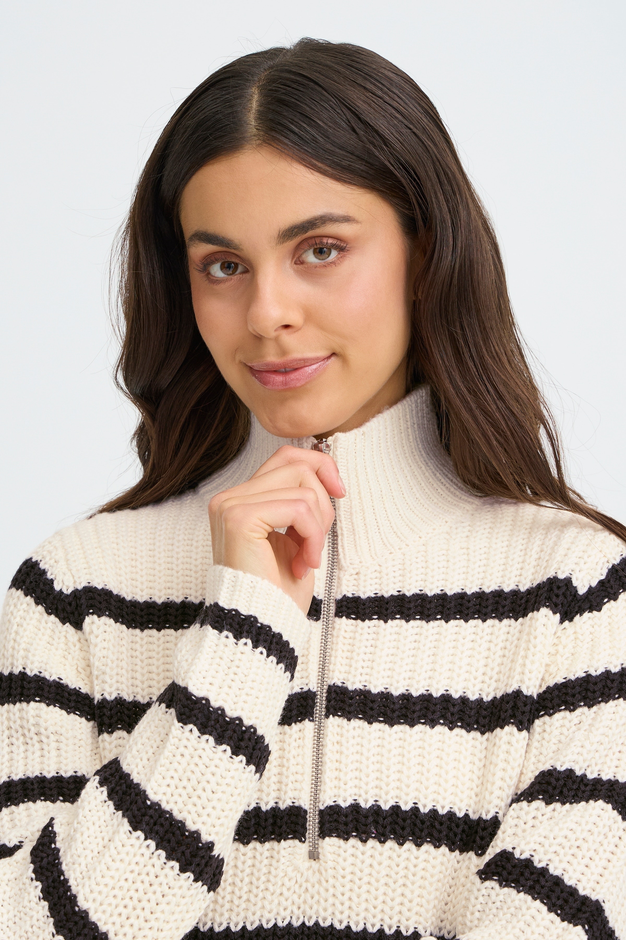 FRKAMIA Pullover LOOKBOOK DETAIL 20616357-205651