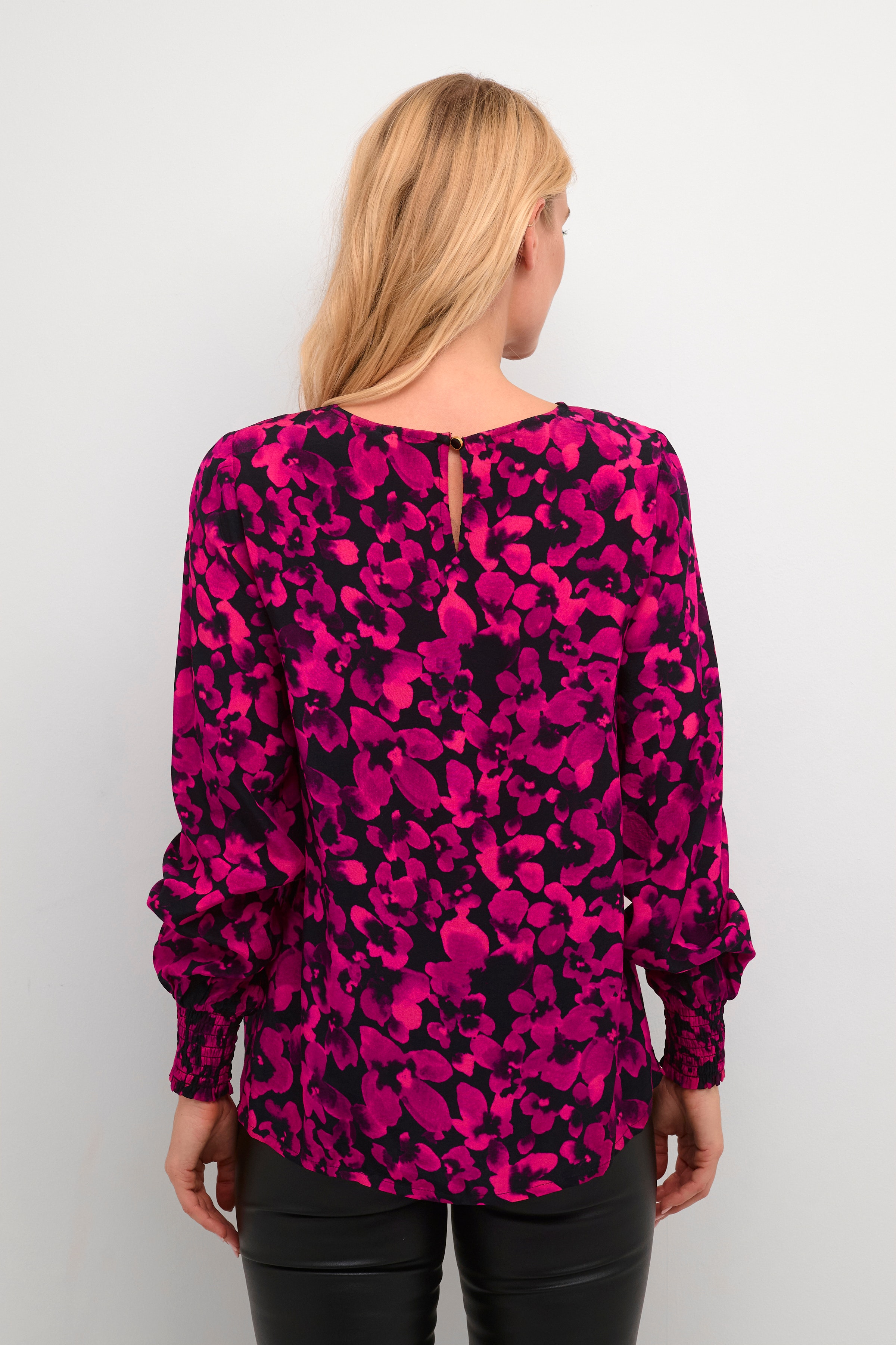 BPpiloma Bluse LOOKBOOK BACK 10590585-105314B