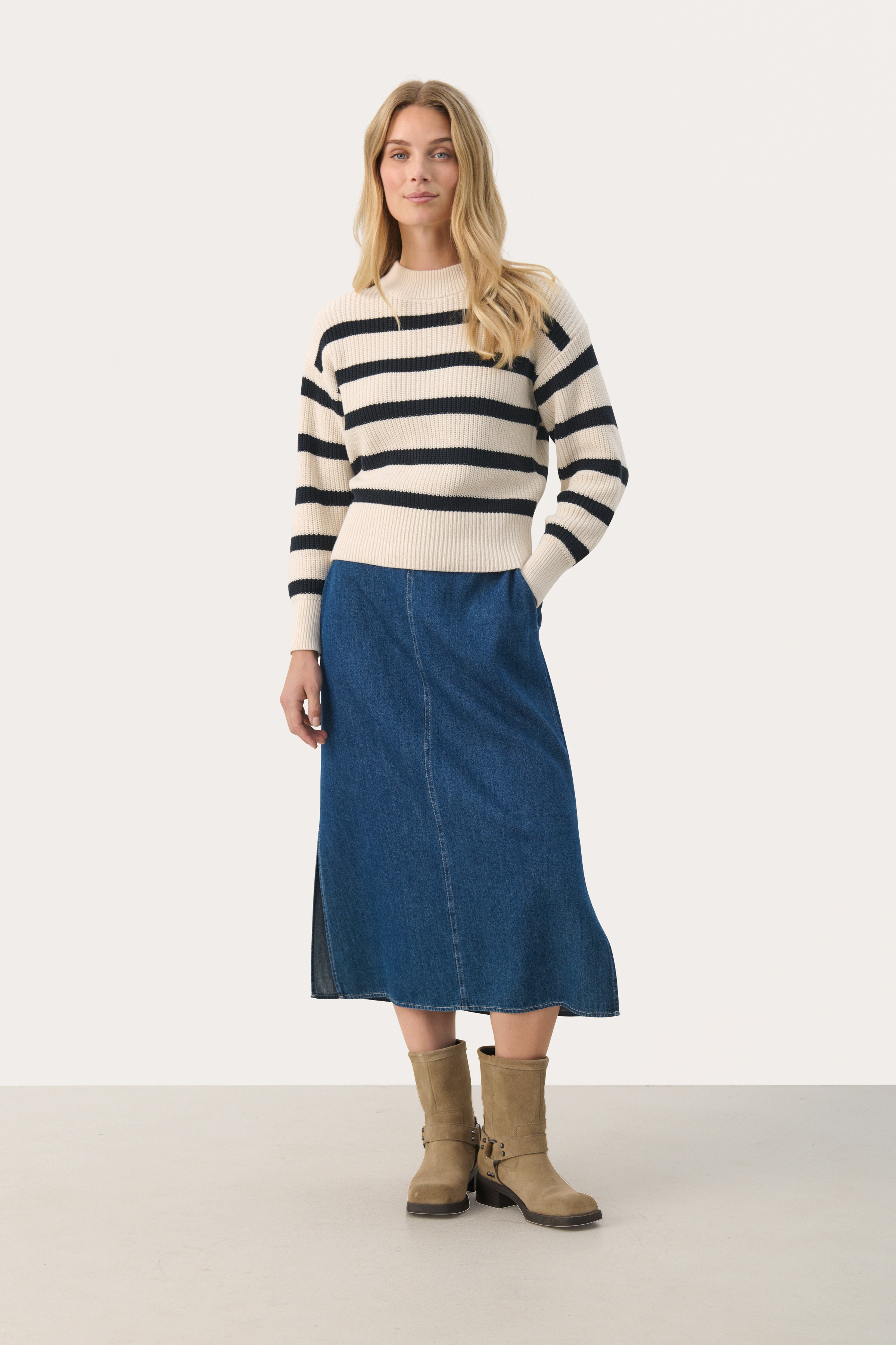 RetaPW Pullover LOOKBOOK BACK 30307078-303523