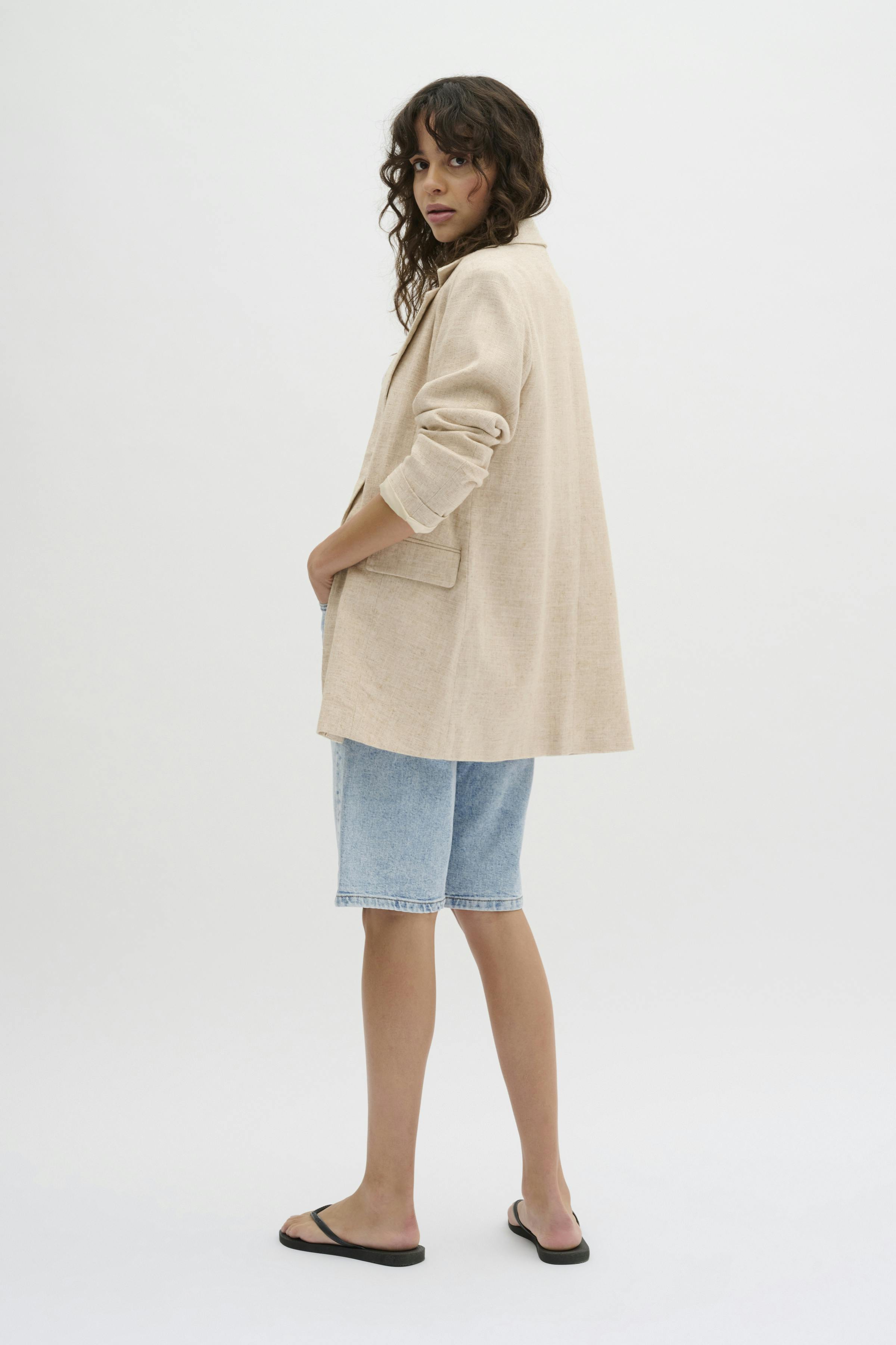 LavitaMW Linen Blazer LOOKBOOK BACK 10703948-1304011