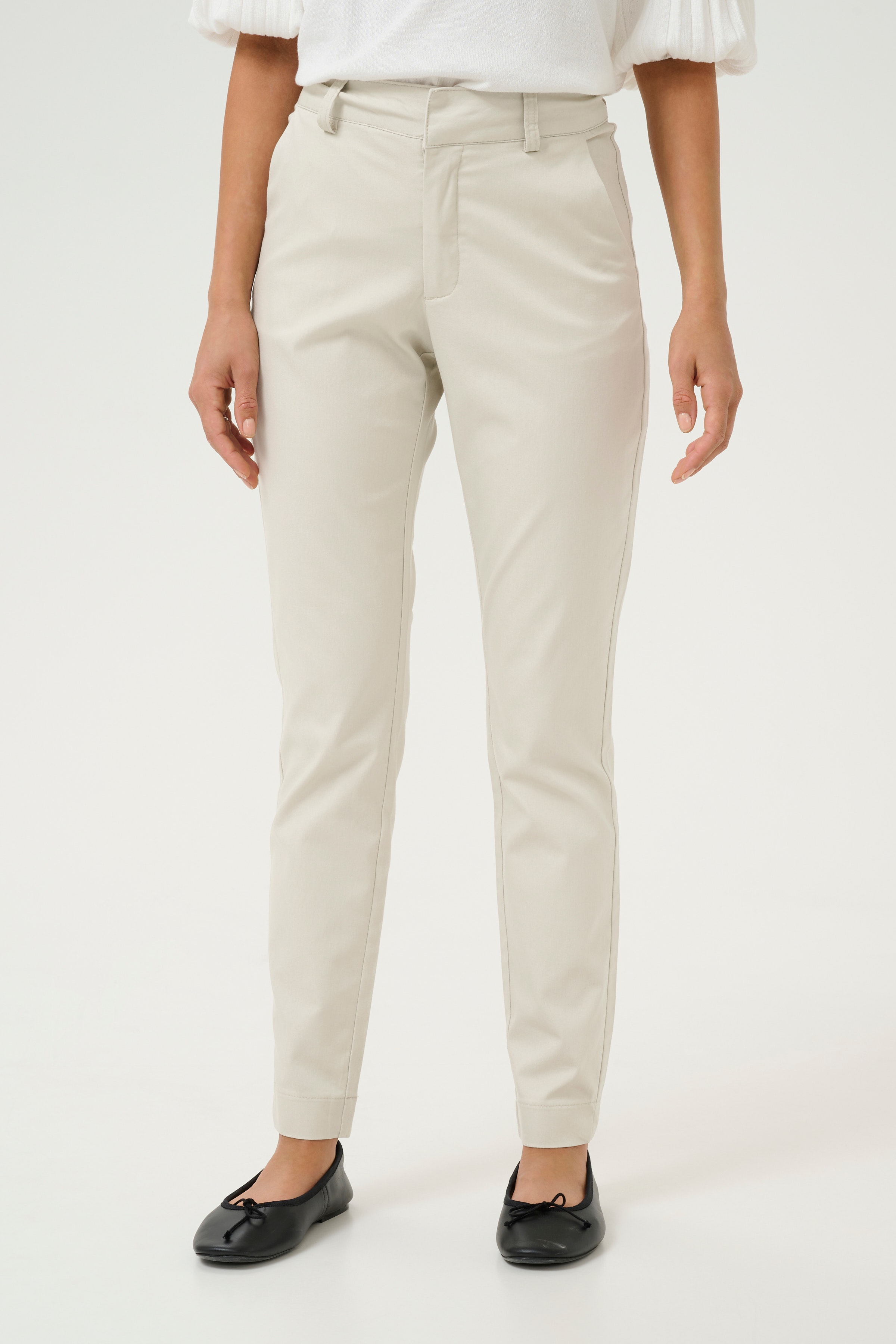 KAlea Bukser LOOKBOOK FRONT 10505191-144500