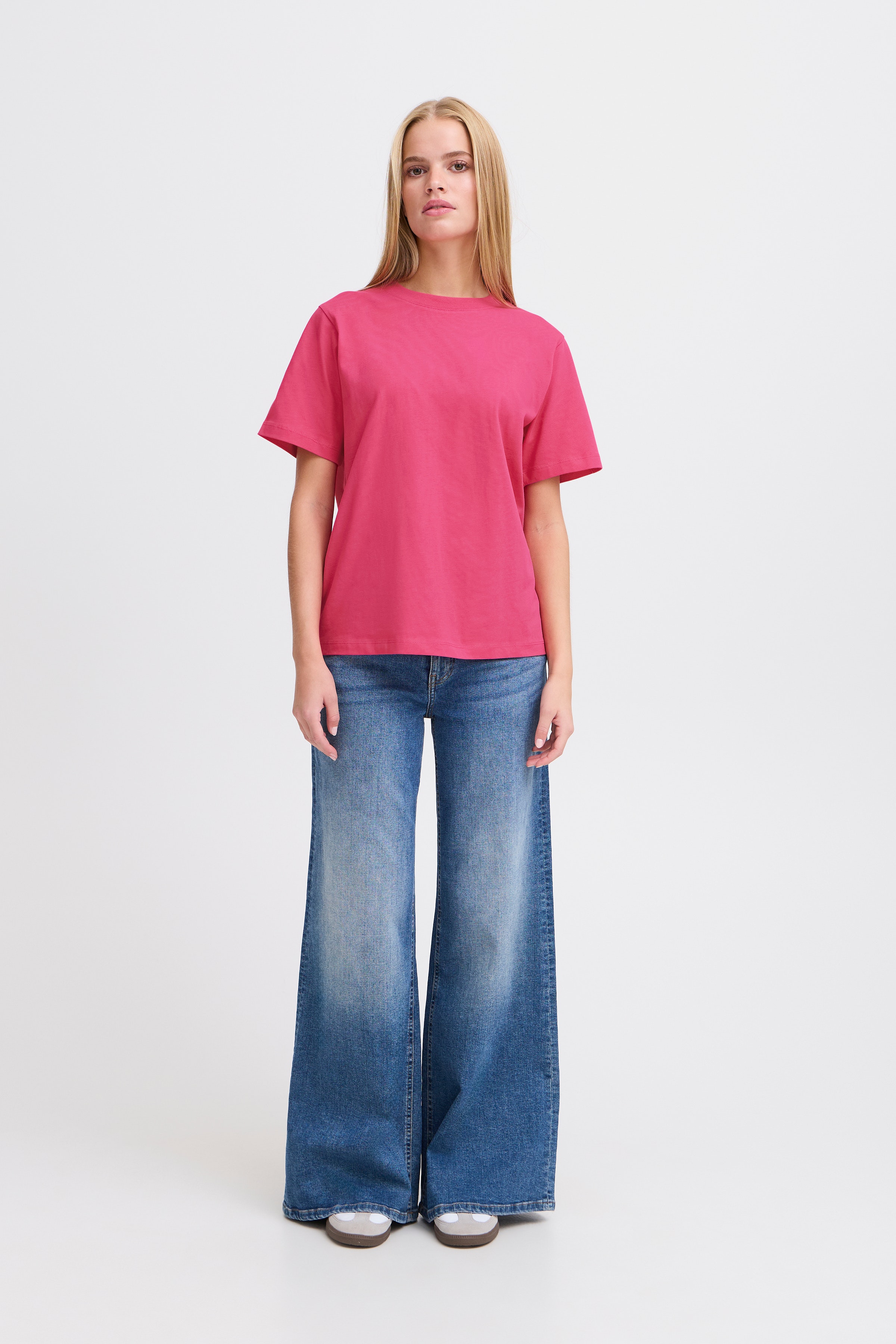 IHPALMER LOOSE T-shirt LOOKBOOK FRONT 20119365-172034