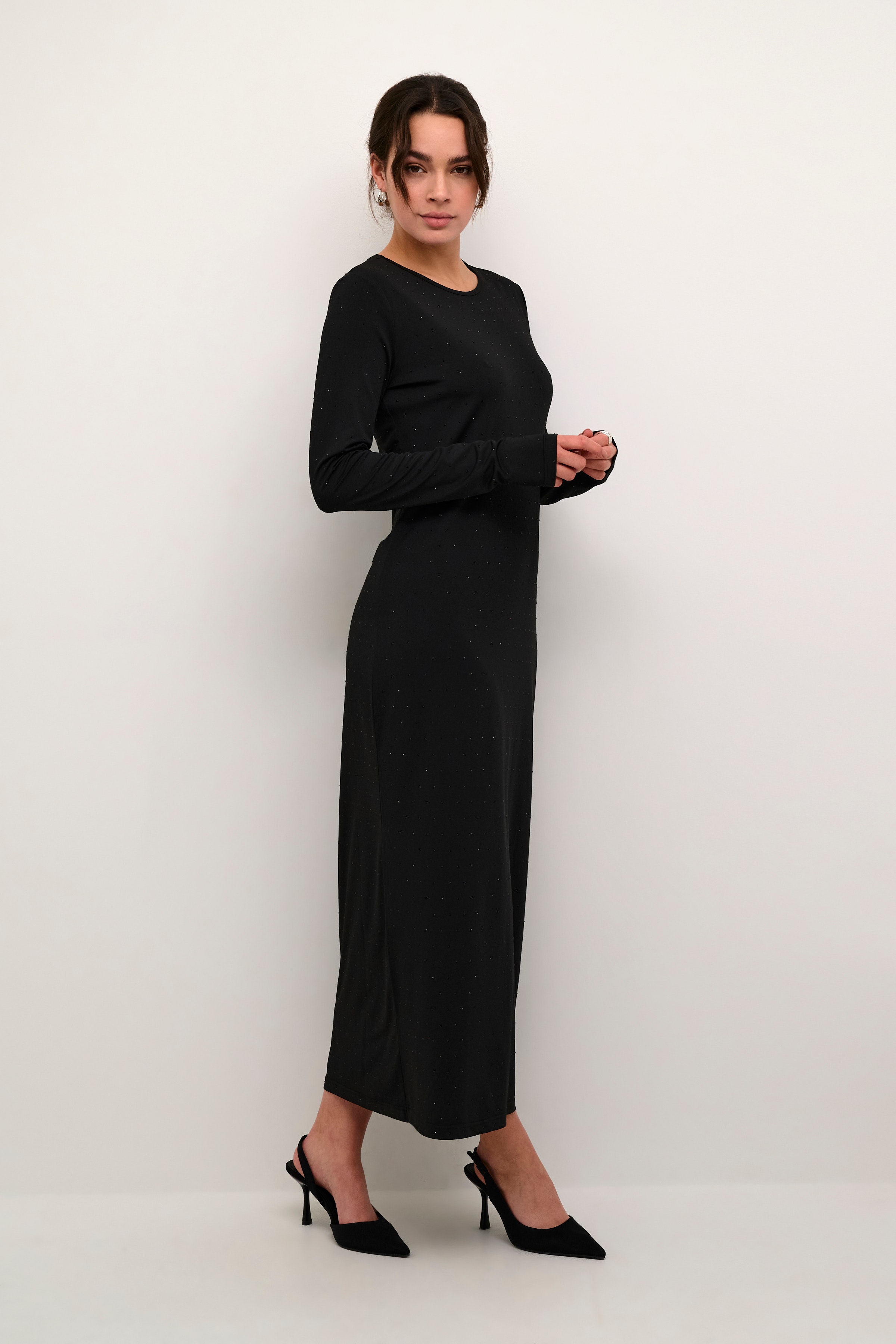 KAmikkeline Glimmerkjole LOOKBOOK FRONT 10509274-100121