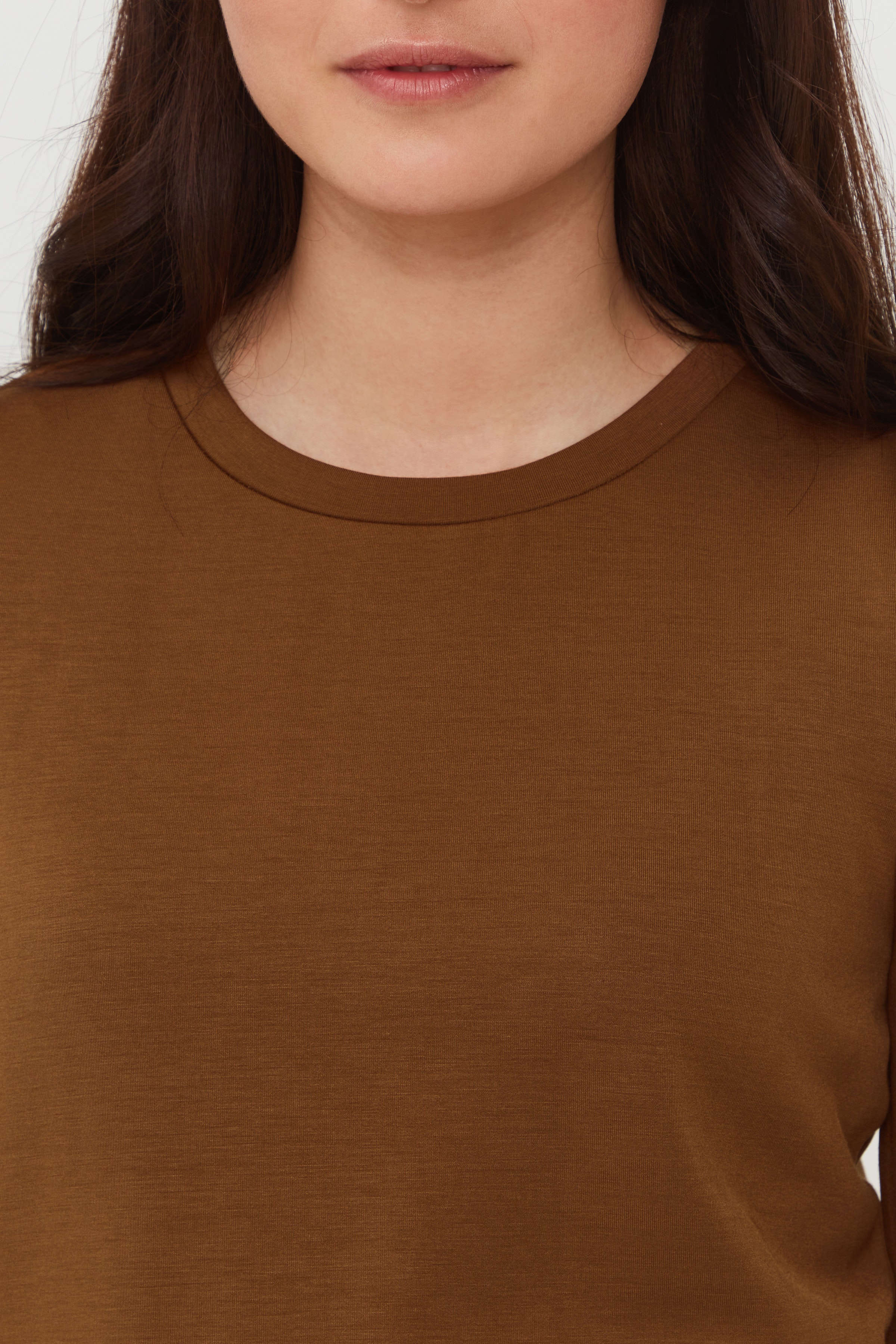 BYPUSTI T-shirt LOOKBOOK DETAIL 20810279-181031