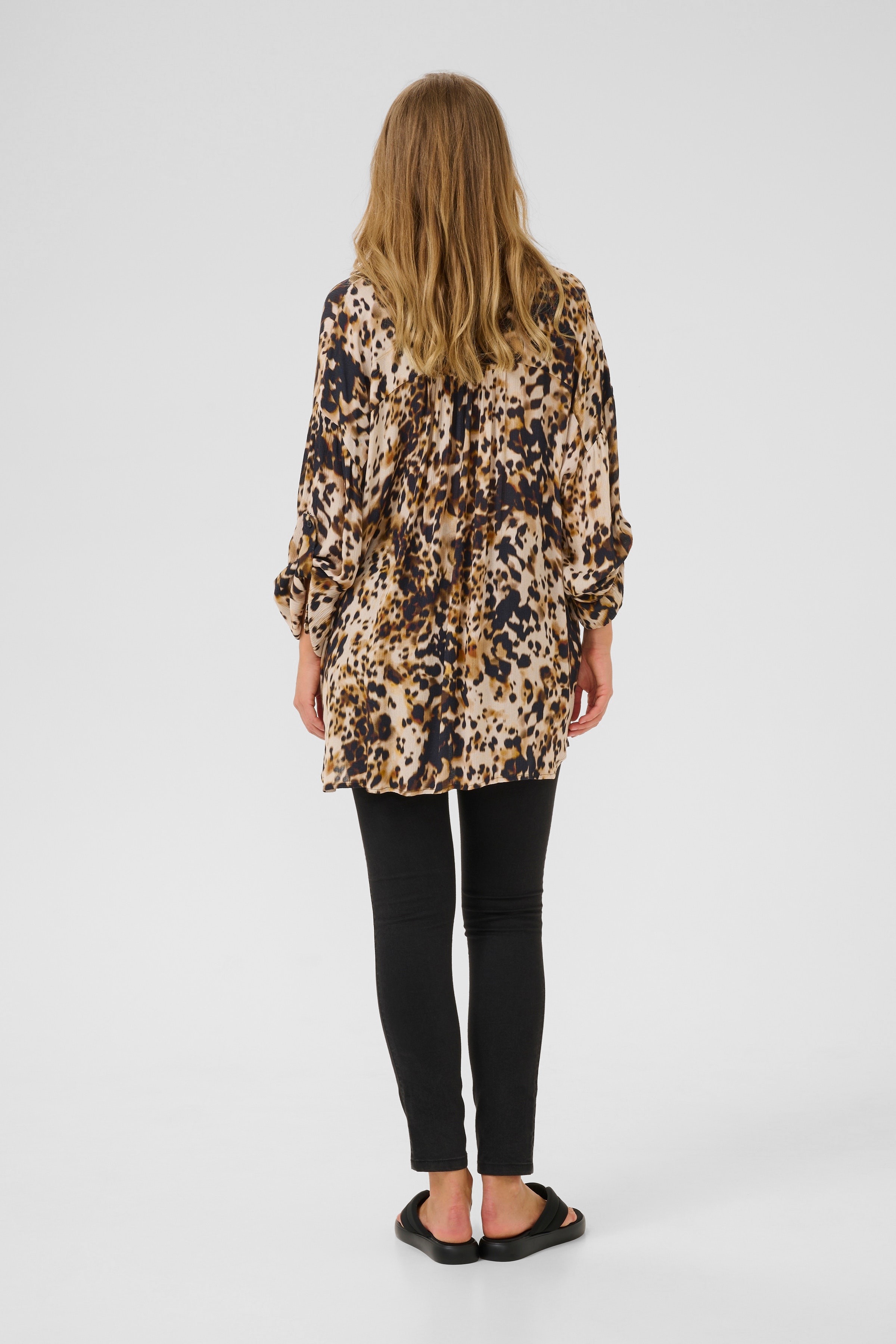 KAthora Skjorte LOOKBOOK BACK 10510035-107550