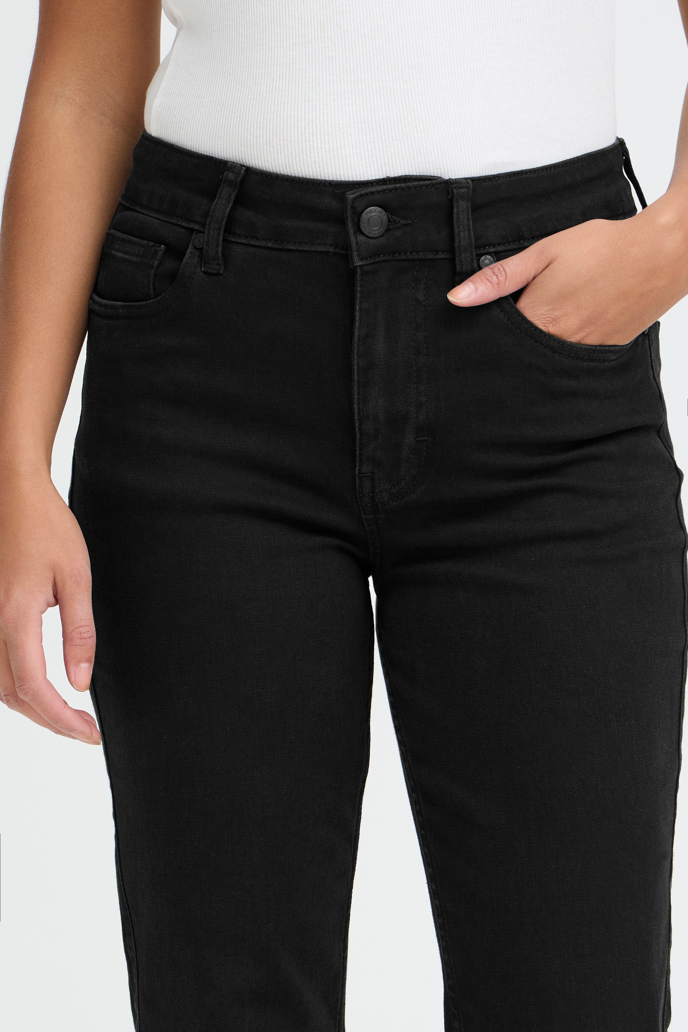 PZEMMA Jeans LOOKBOOK DETAIL 50206336-200004