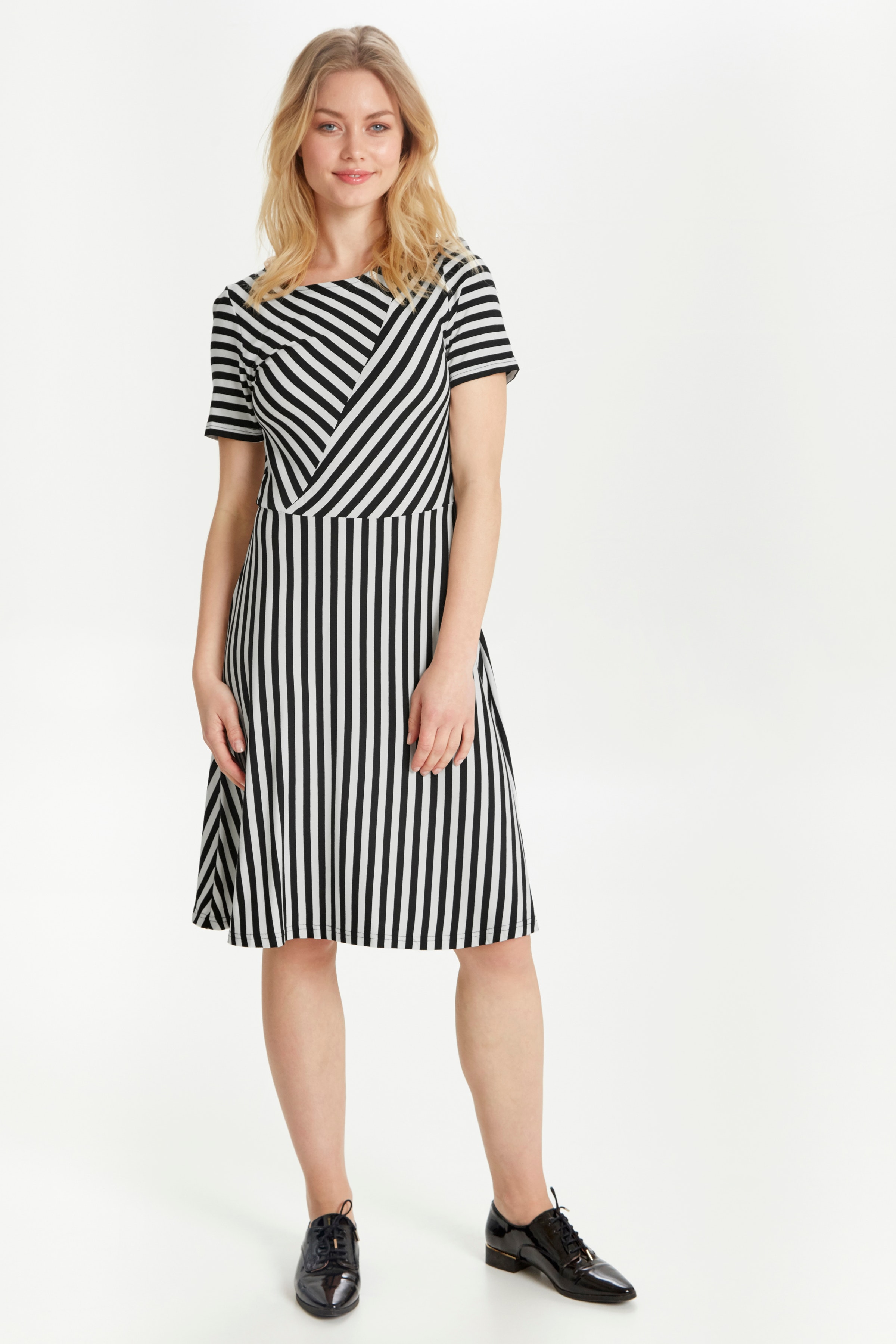 Kjole LOOKBOOK FRONT 20805775-80032