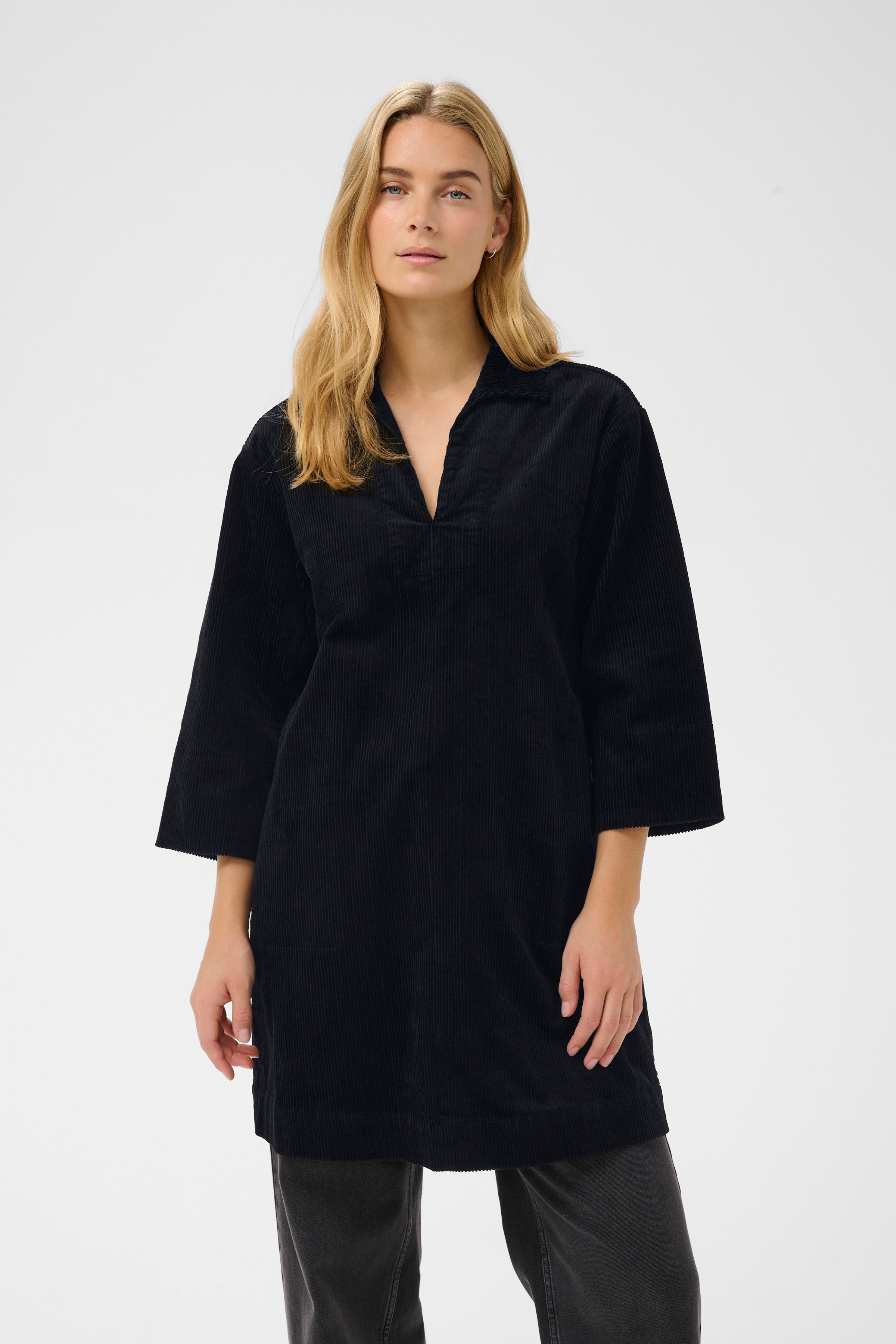SharriPW Kjole LOOKBOOK FRONT 30309997-194013
