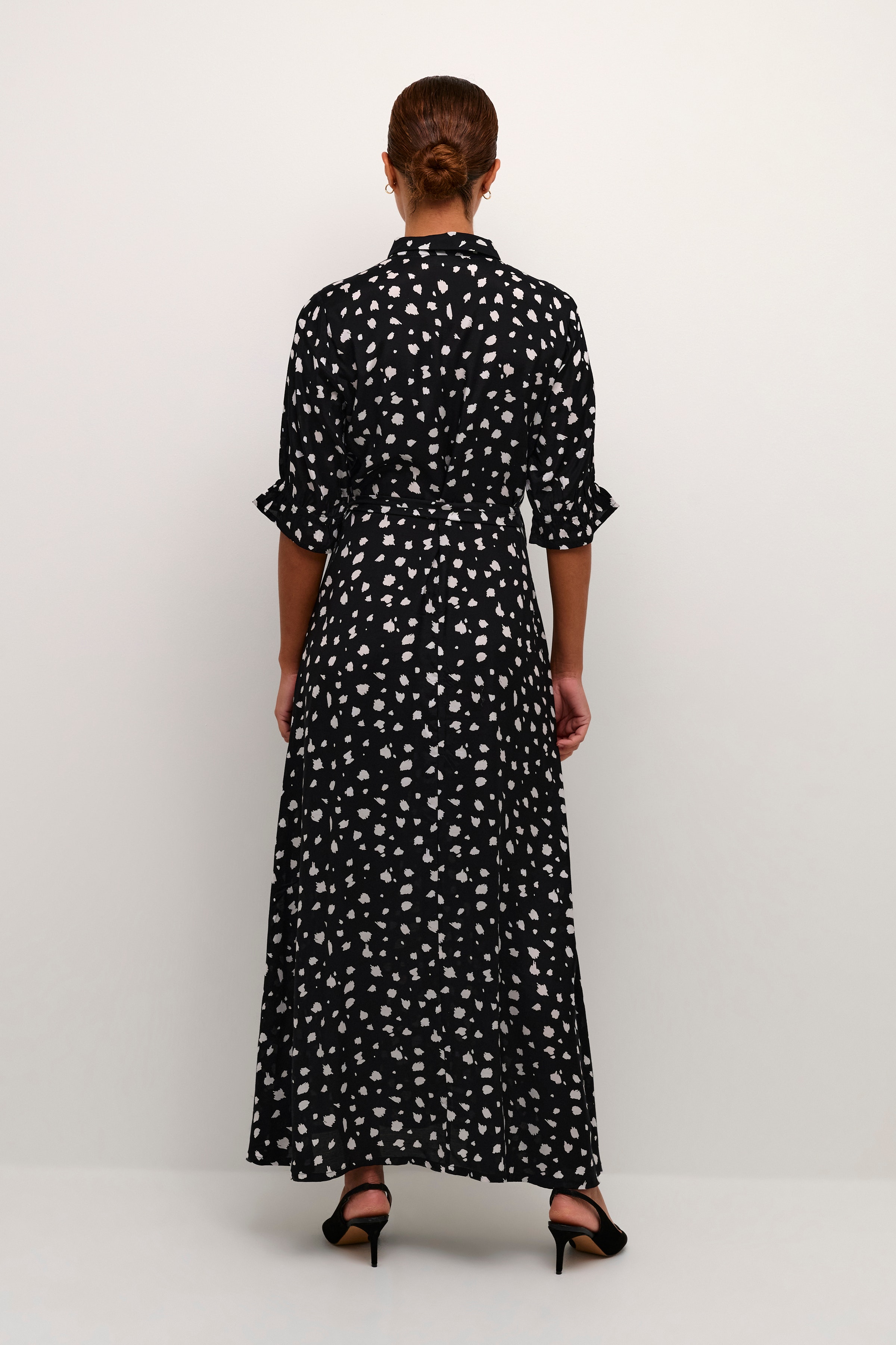 KAvelana Kjole LOOKBOOK BACK 10504043-106147