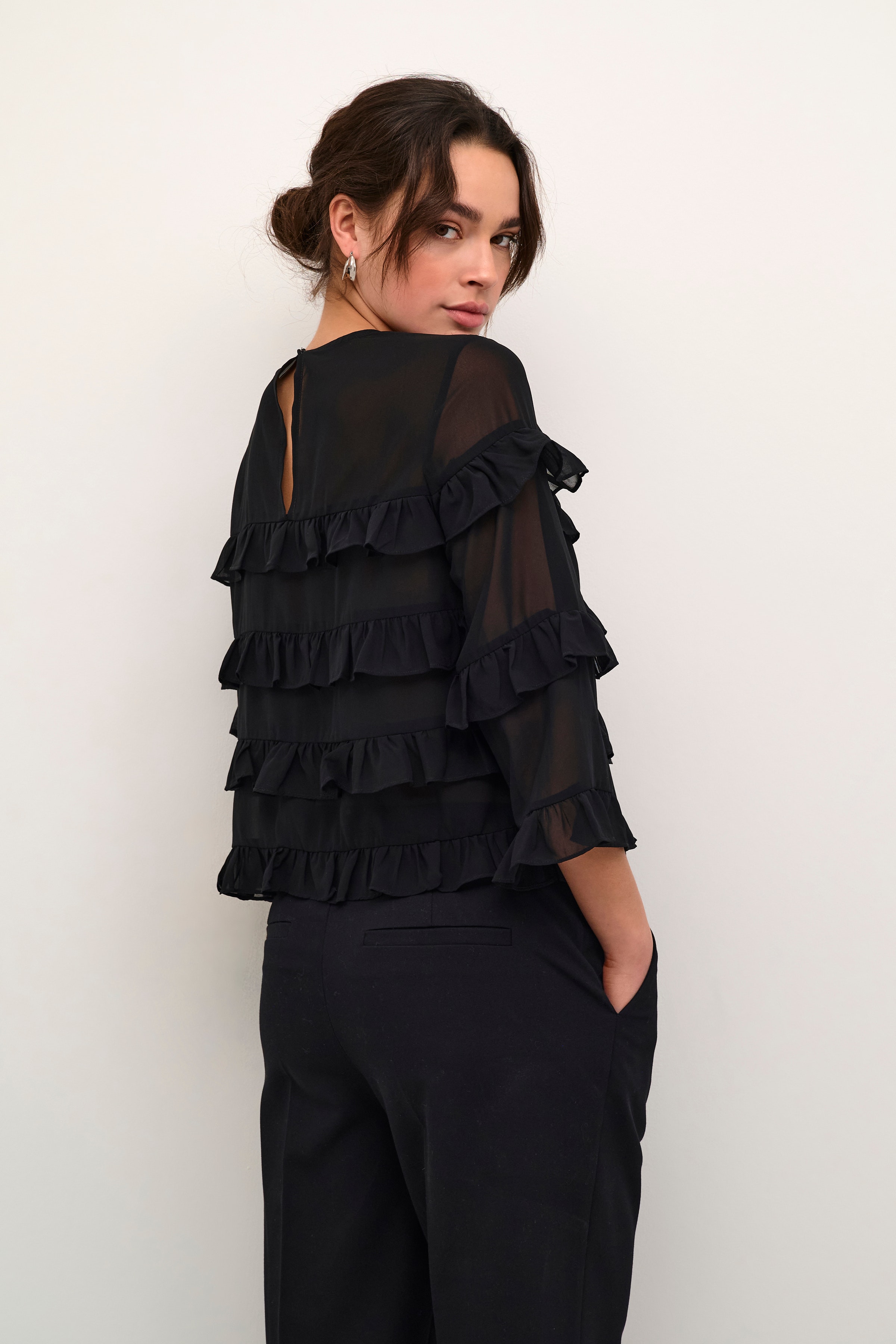 KAninna Bluse LOOKBOOK BACK 10509392-100121