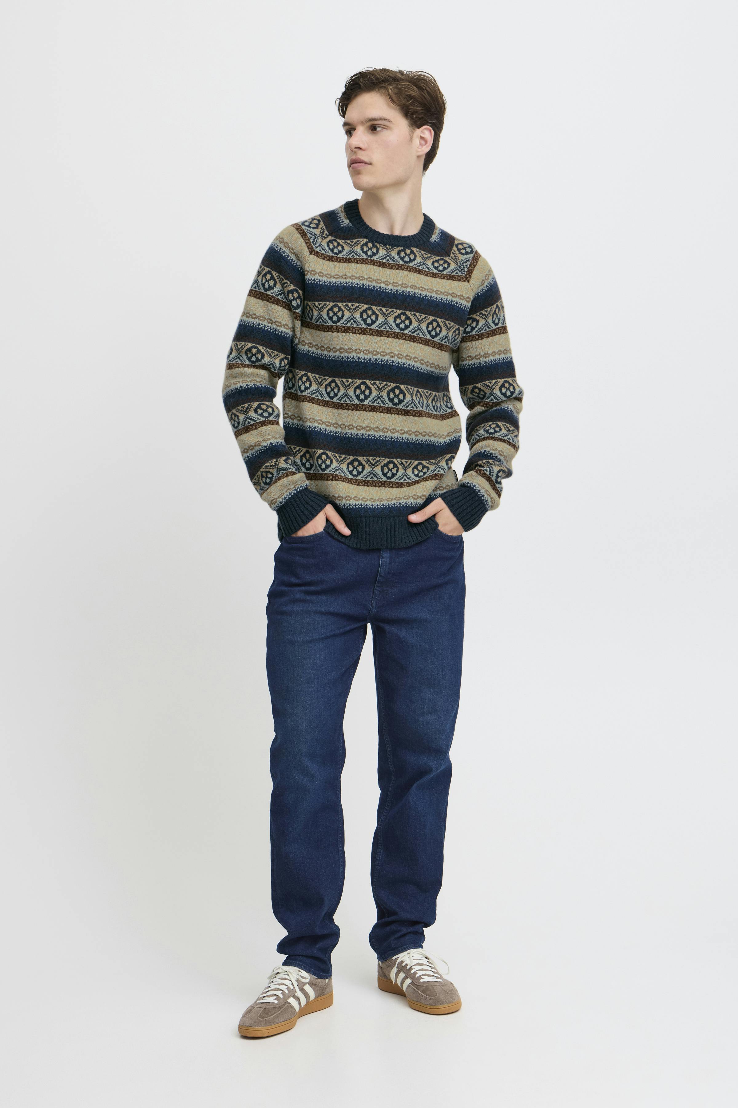 Knitted pullover LOOKBOOK FRONT 20717435-194024