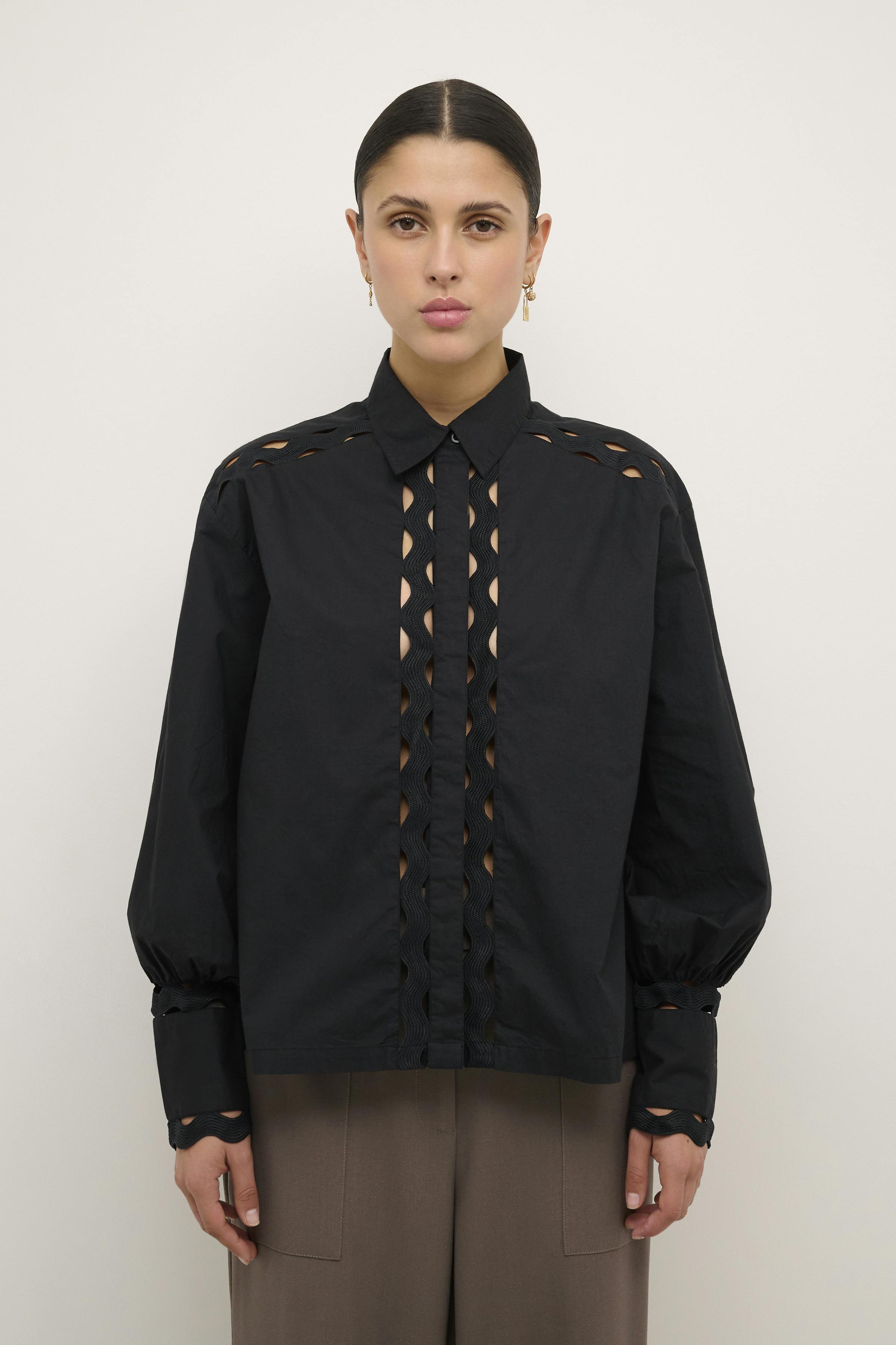 KuellaKB Shirt LOOKBOOK FRONT 10104687-194008