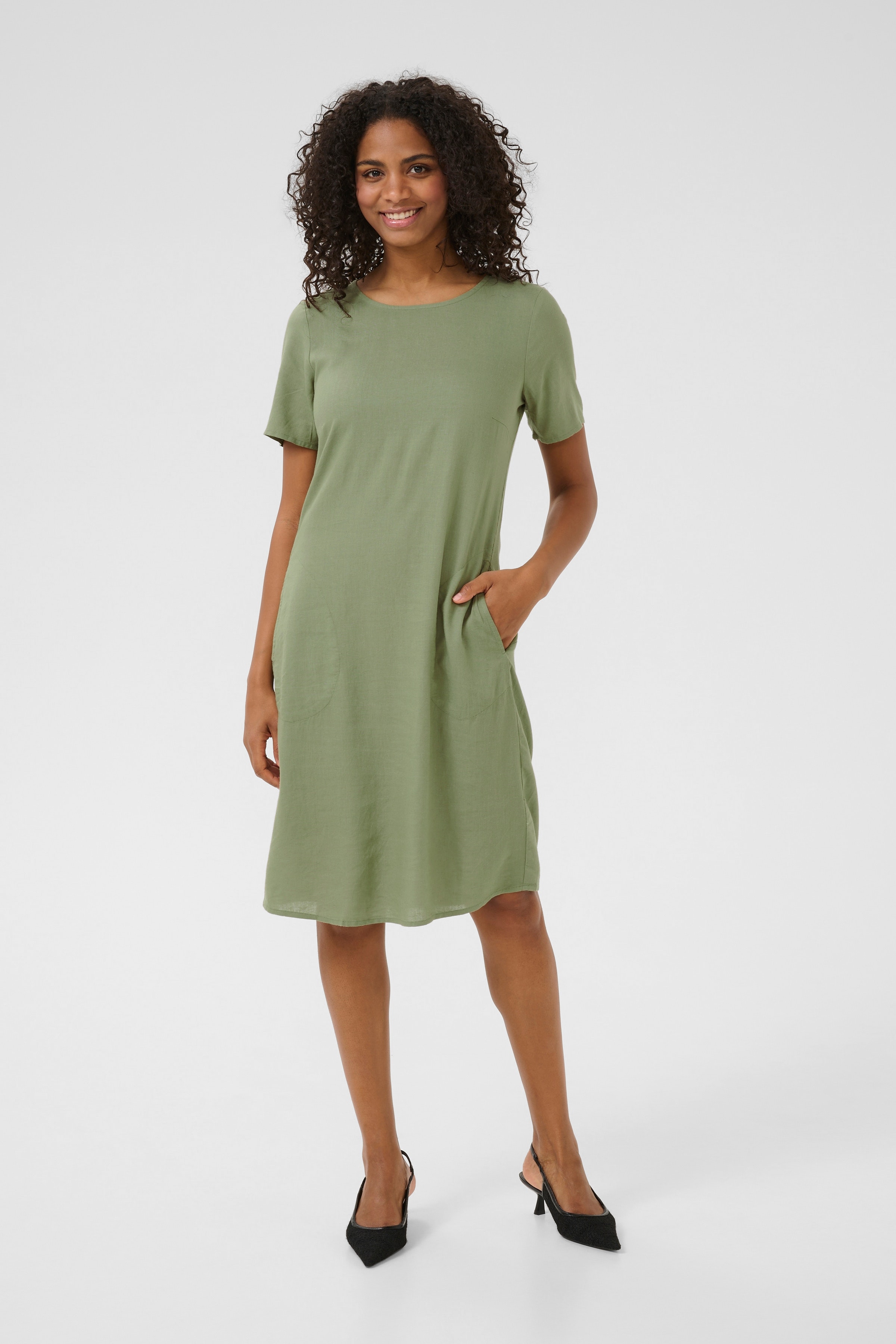 KAmilia Lin kjole LOOKBOOK FRONT 10508362-170115