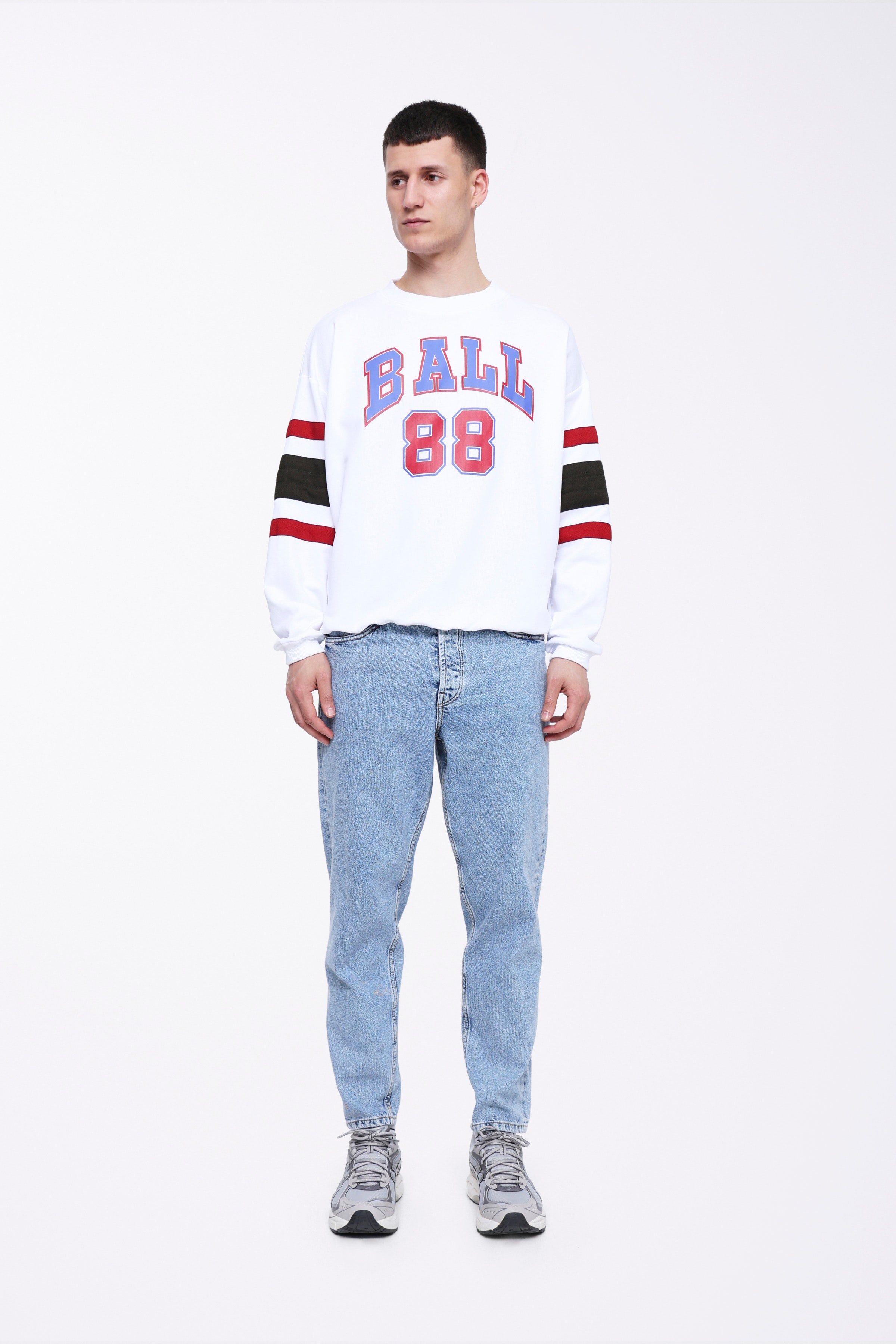 B788 ORIGINAL SWEATSHIRT LOCATION NONE 50400003-110601