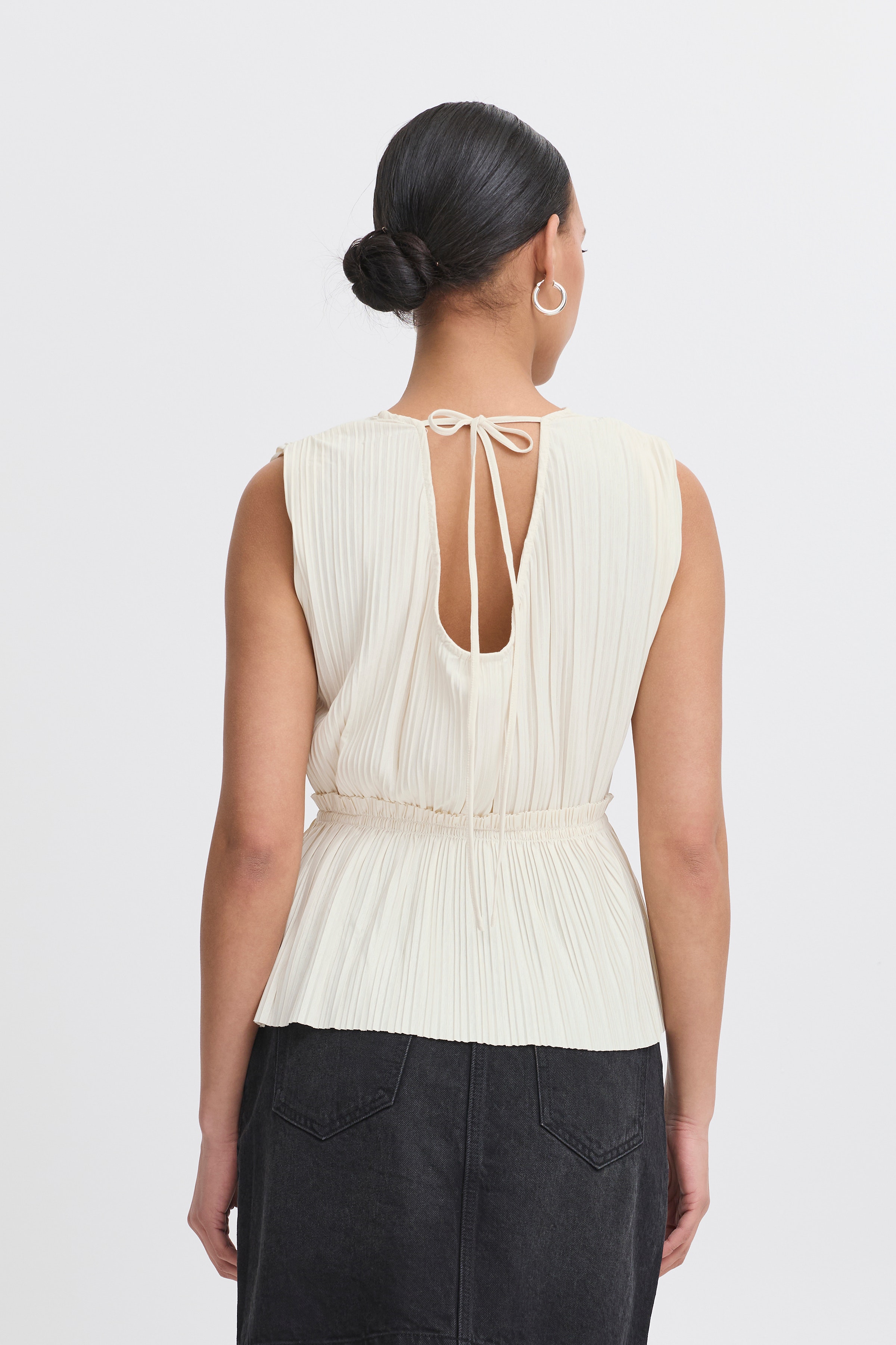 IHYAMILET Top LOOKBOOK BACK 20123255-130905