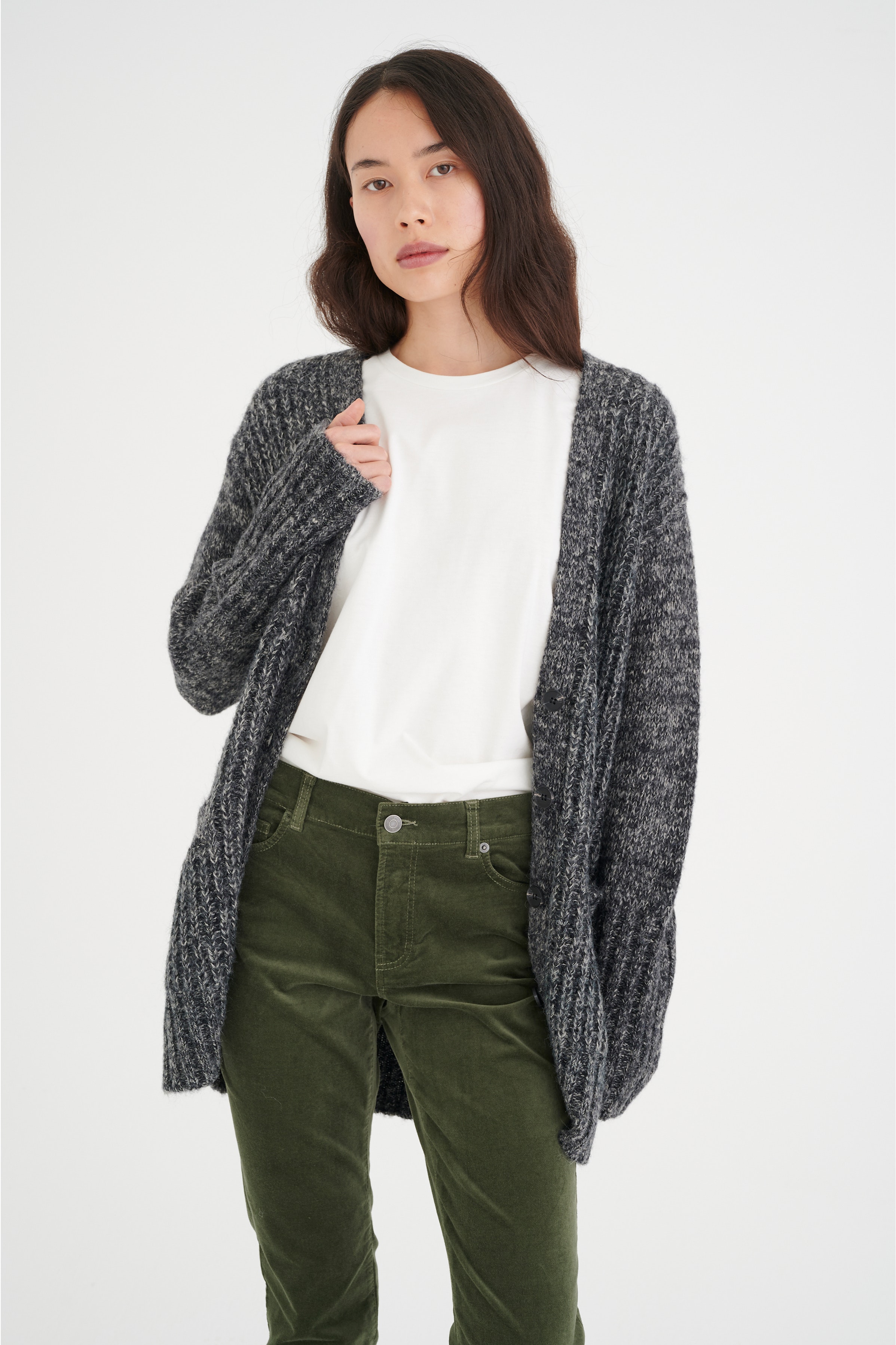 Stickad cardigan LOOKBOOK FRONT 30106497-194008