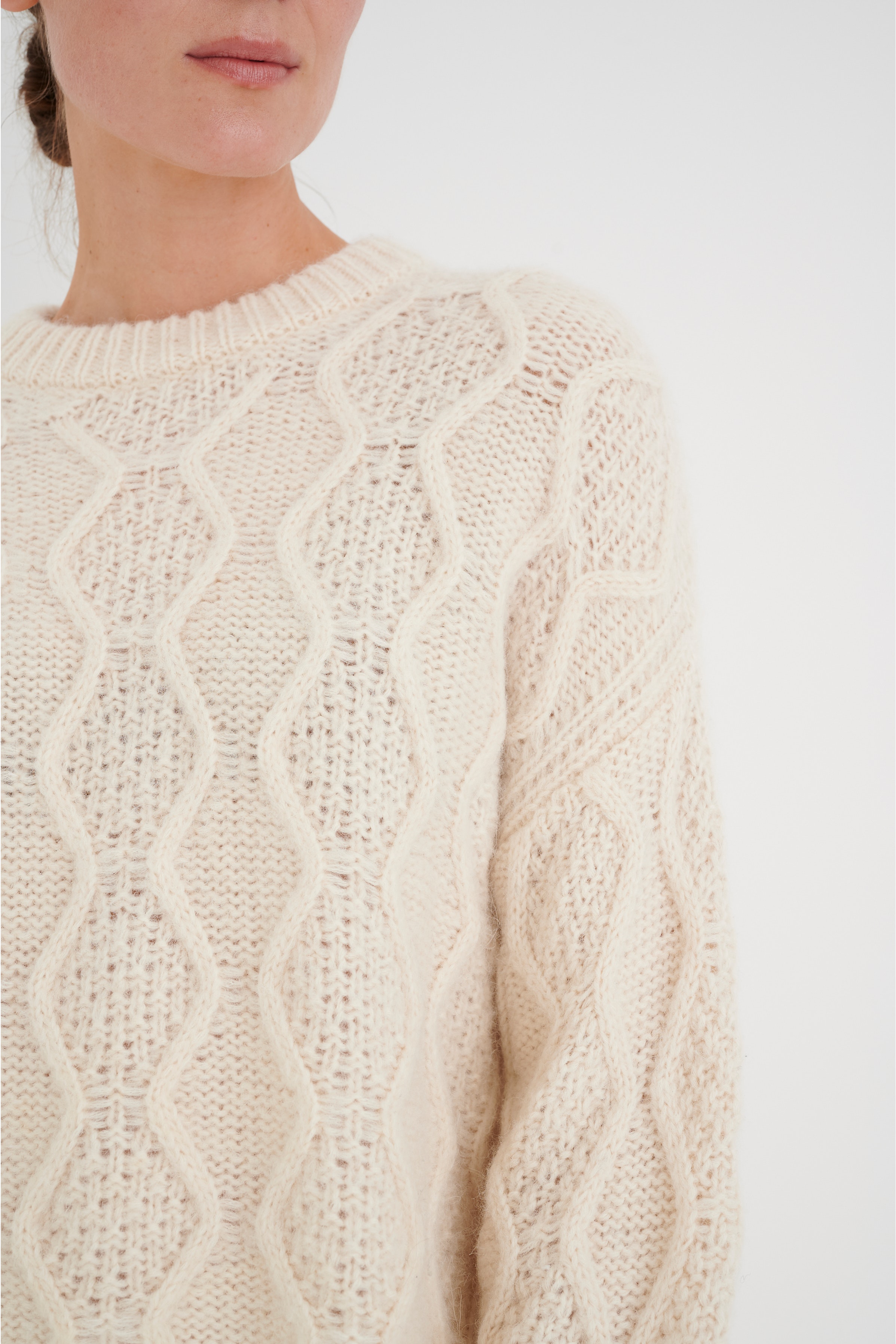 Stickad pullover LOOKBOOK DETAIL 30106658-300002