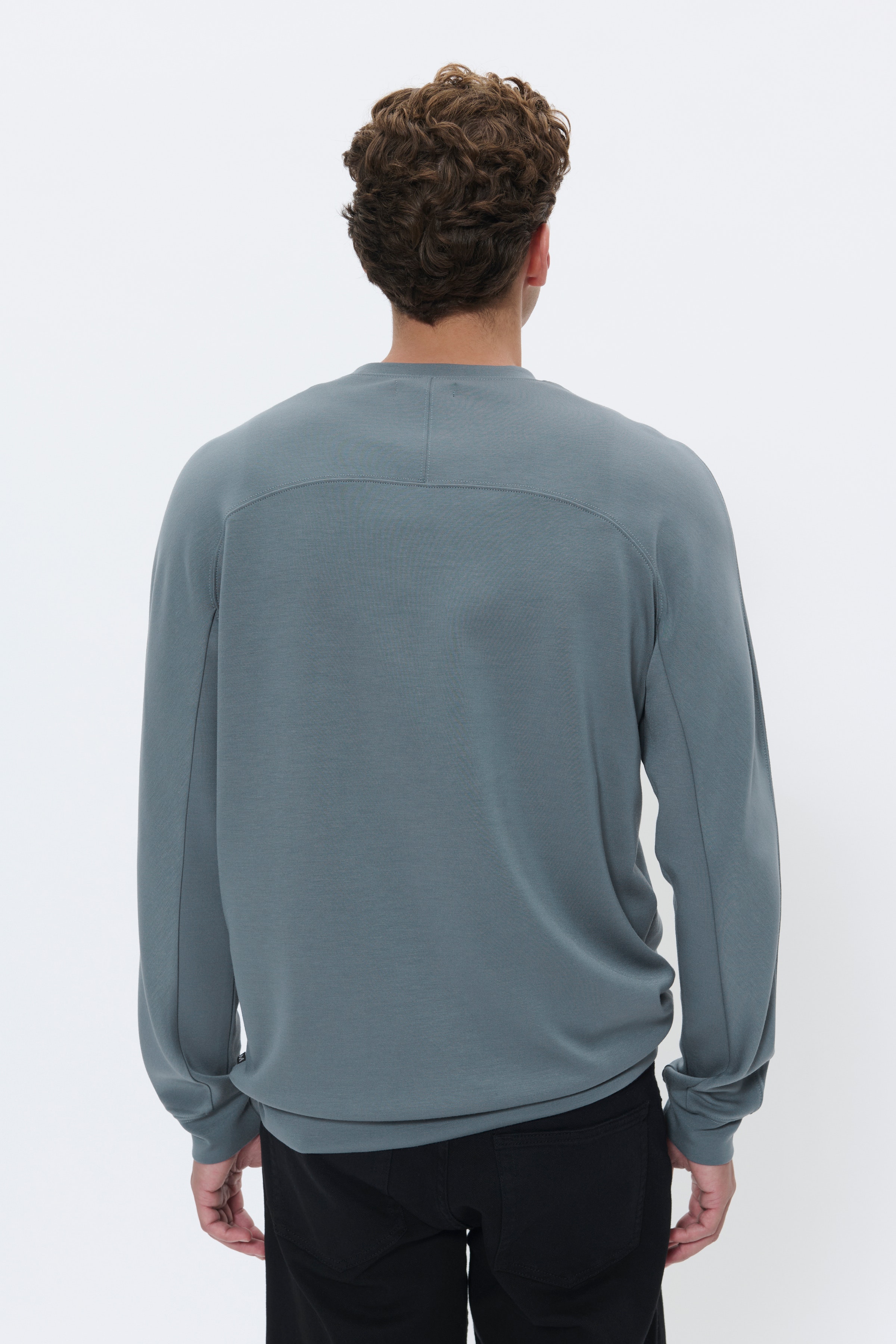 MAharry Pullover LOOKBOOK BACK 30206535-184214